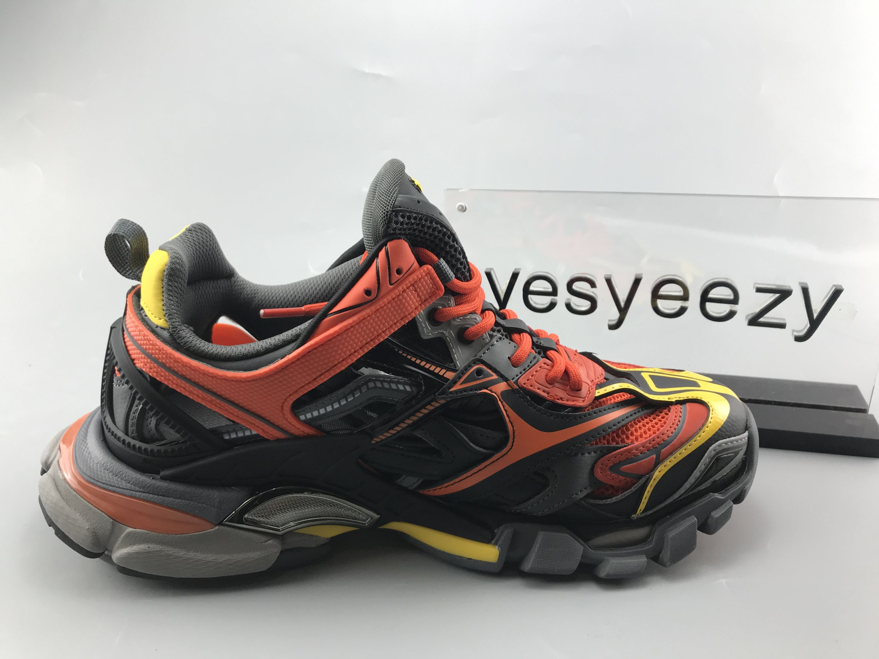 UA TRACK.2 SNEAKER ORANGE