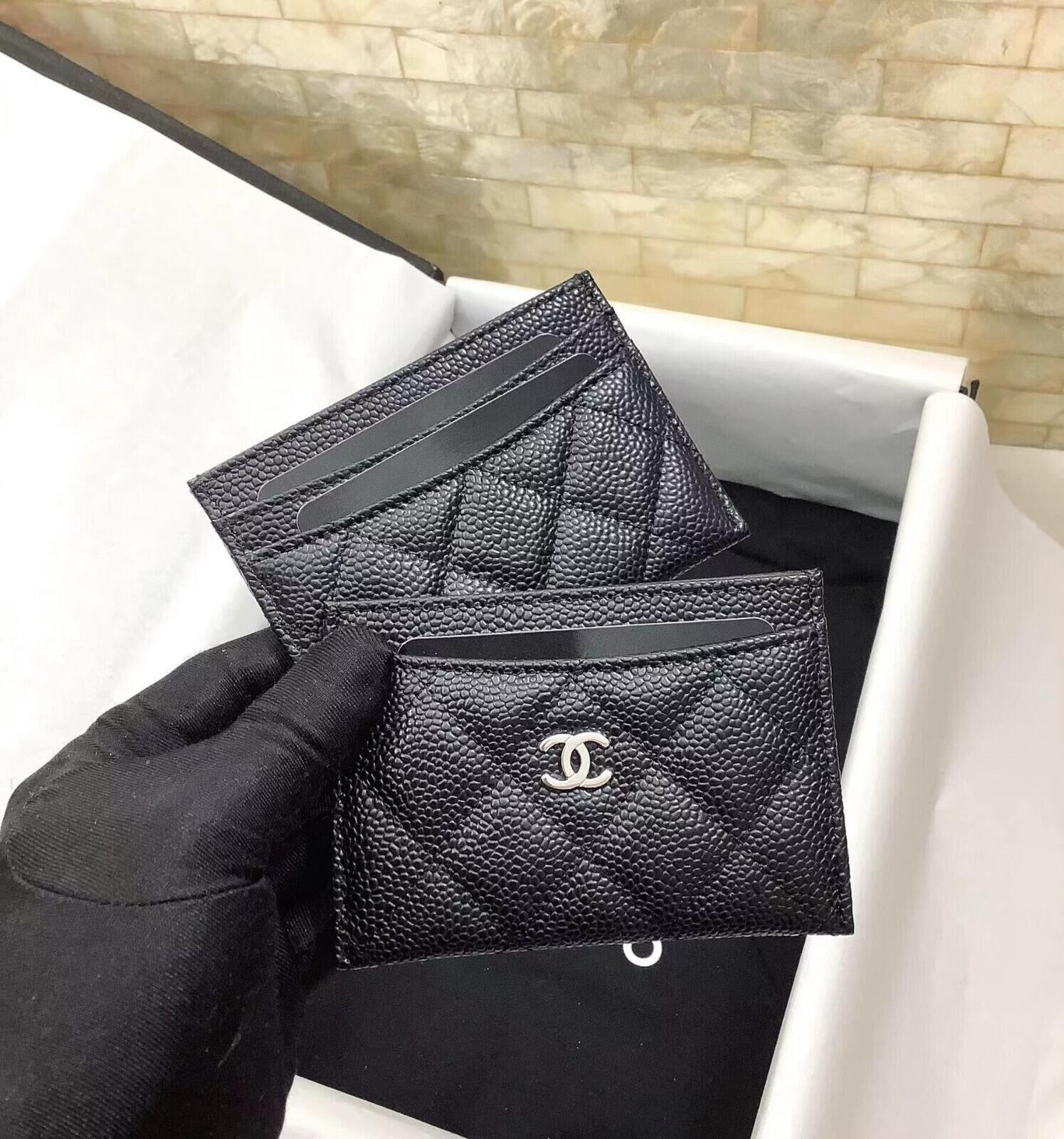 Ch**el CARD HOLDER 11 cm