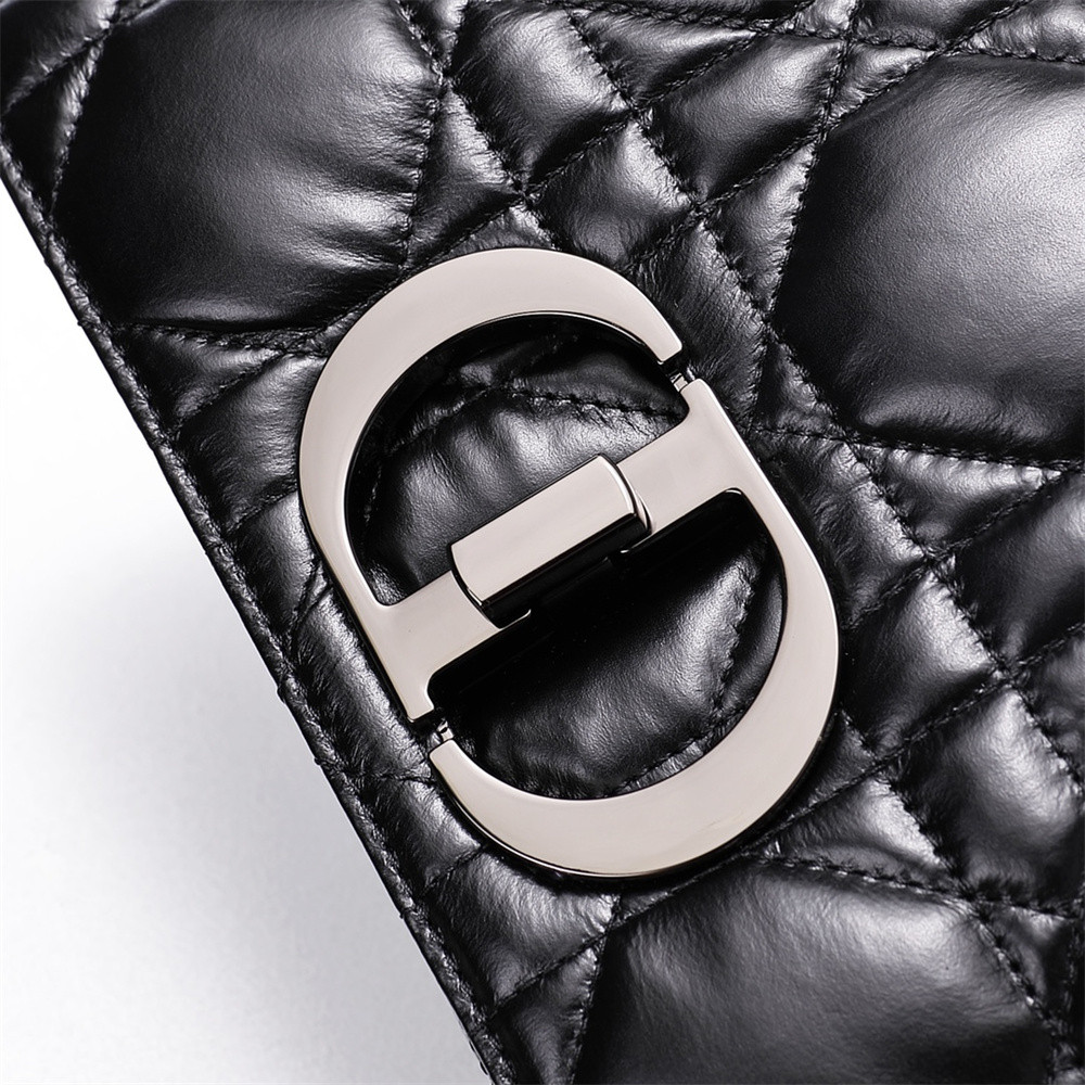SMALL D10r CARO BAG BLACK S*pple Cannage Calfskin With Silver Hardware 20 x 12 x 7 cm