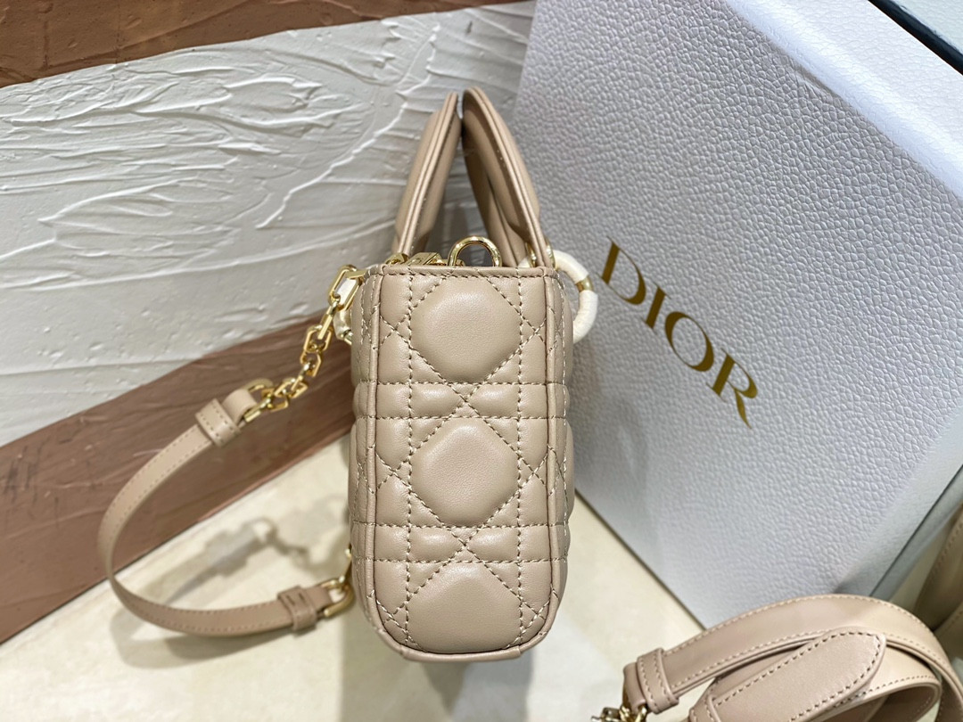 D10r SMALL LADY D-JOY BAG Biscuit