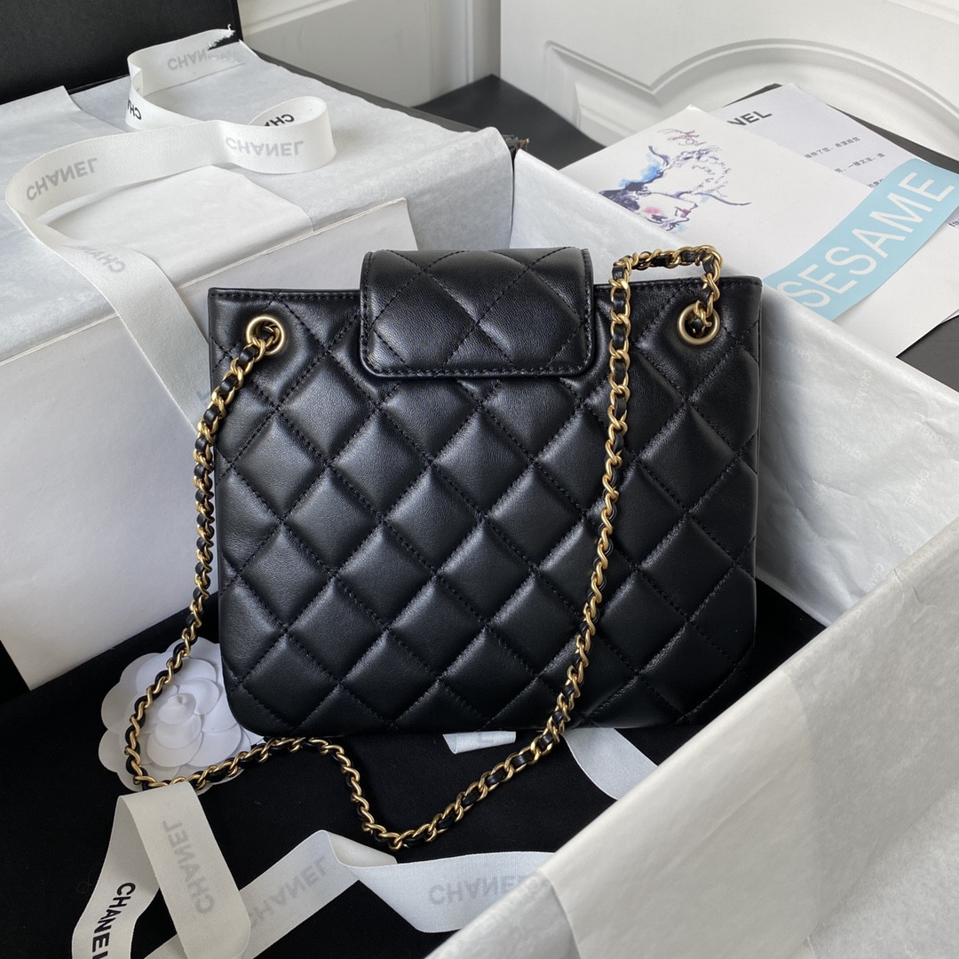 Ch**el BAGUETTE BAG BLACK 17.5×20×5cm
