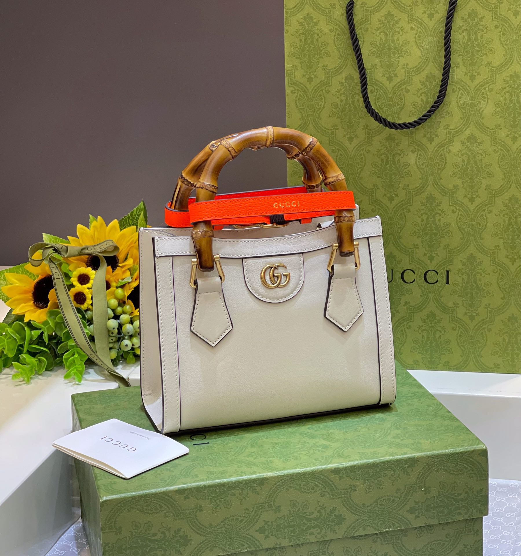 Gvc*1 DIANA MINI TOTE BAG White 20W x 16H x 10D CM