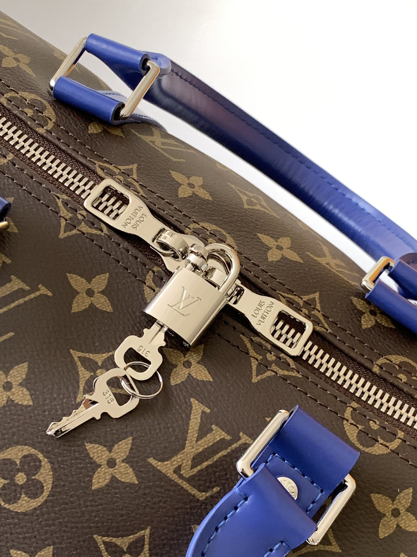L0vis Vvtt0n Keepall Bandoulière 50 M46772