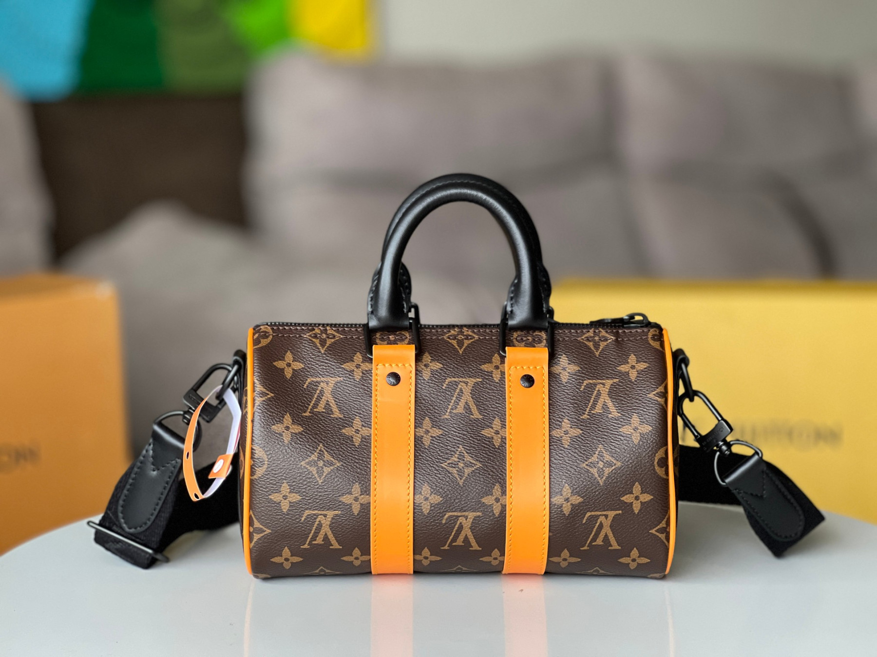 L0vis Vvtt0n Keepall Bandoulière 25 M46687 9.8 x 5.9 x 4.3 inches