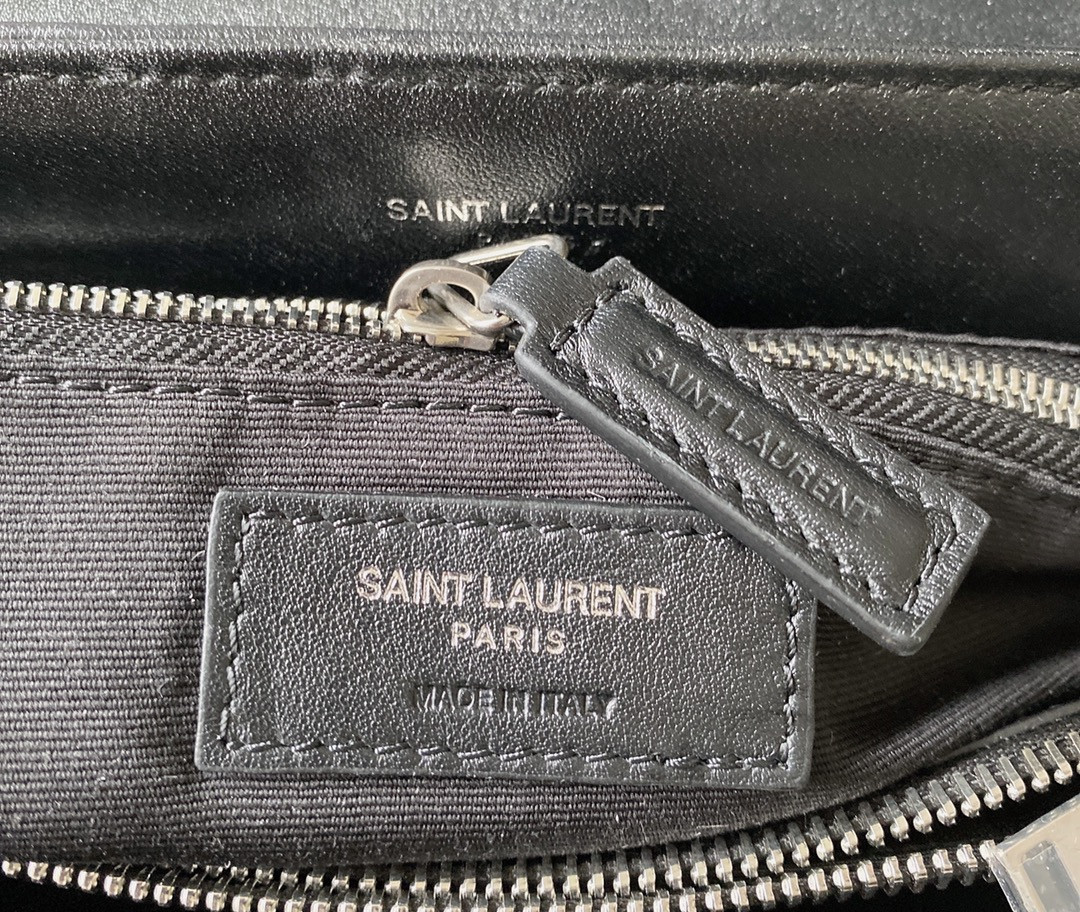 Y51 LOULOU MEDIUM IN QUILTED LEATHER BLACK Silver 12.5 X 8.6 X 3.5 INCHES