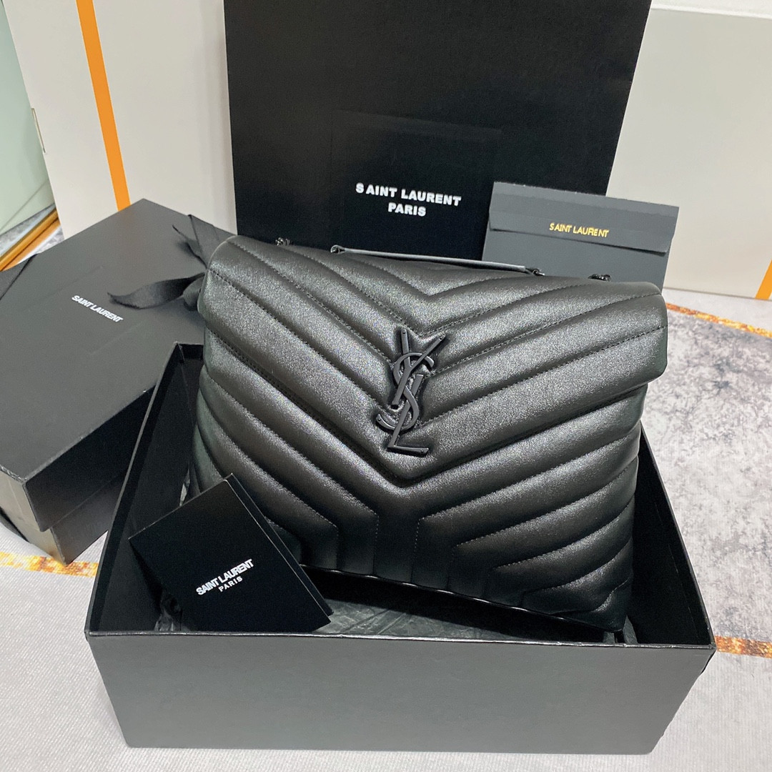 Y51 LOULOU MEDIUM IN QUILTED LEATHER ALL BLACK 12.5 X 8.6 X 3.5 INCHES