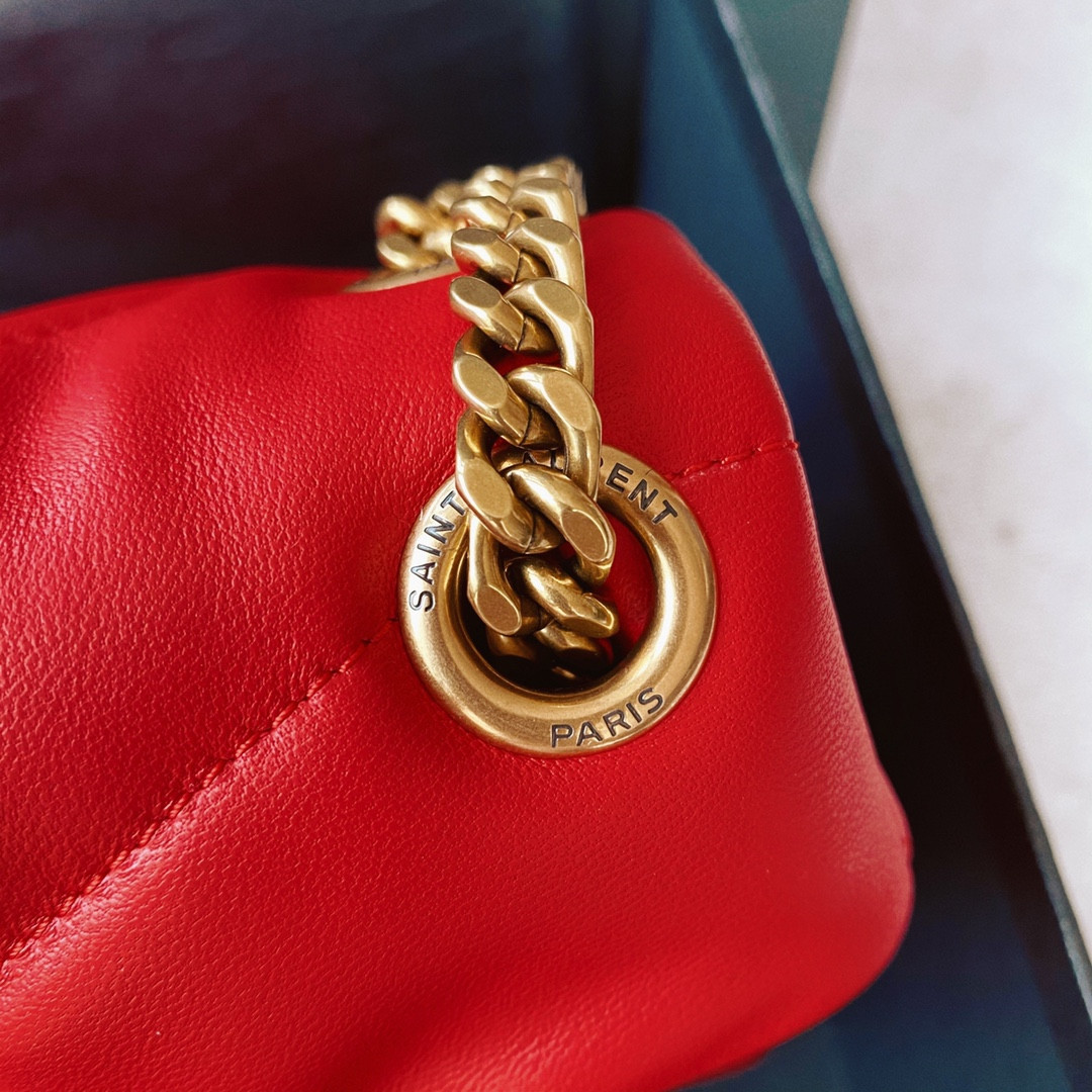 Y51 PUFFER SMALL IN NAPPA LEATHER RED 11.4 X 6.6 X 4.3 INCHES