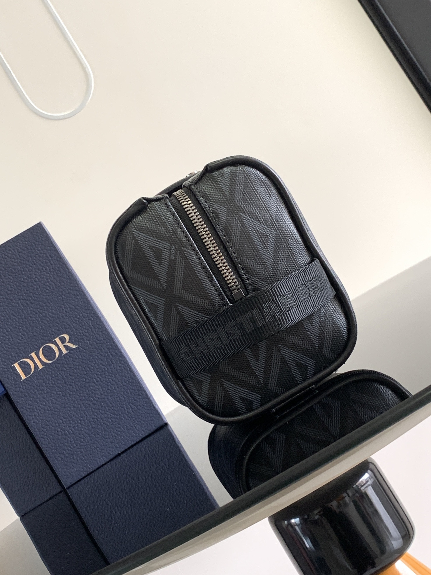 D10r Lingot Toiletry Bag Mirage Technical Fabric 8.5 x 5 x 4 inches