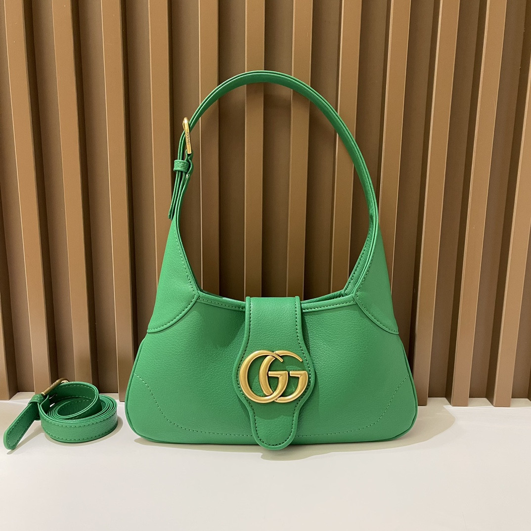 Gvc*1 APHRODITE SHOULDER BAG GREEN 27 X 13.5 X 2 cm