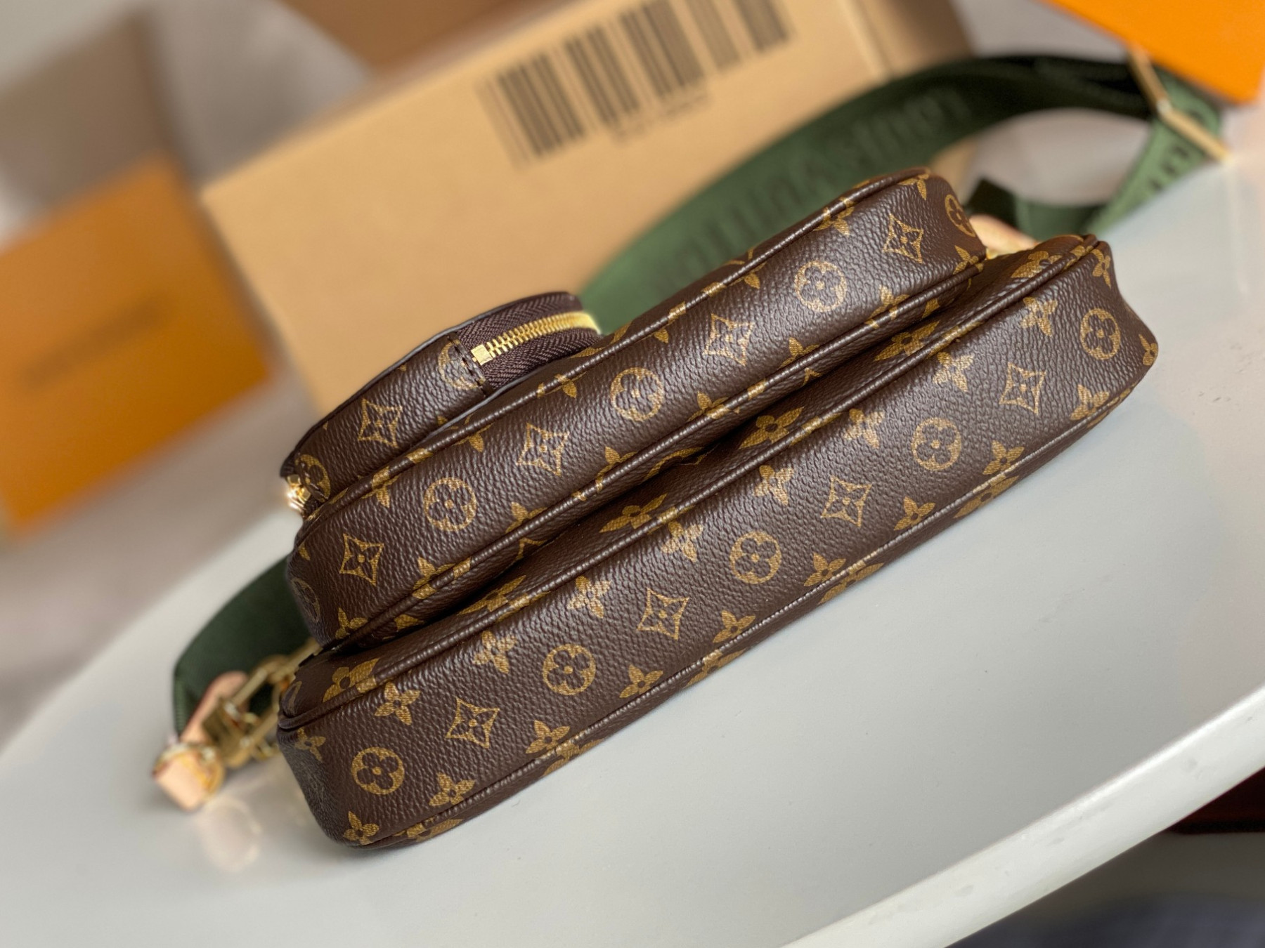 L0vis Vvtt0n M44813 Multi Pochette Accessoires 9.4 x 5.3 x 1.6 inches