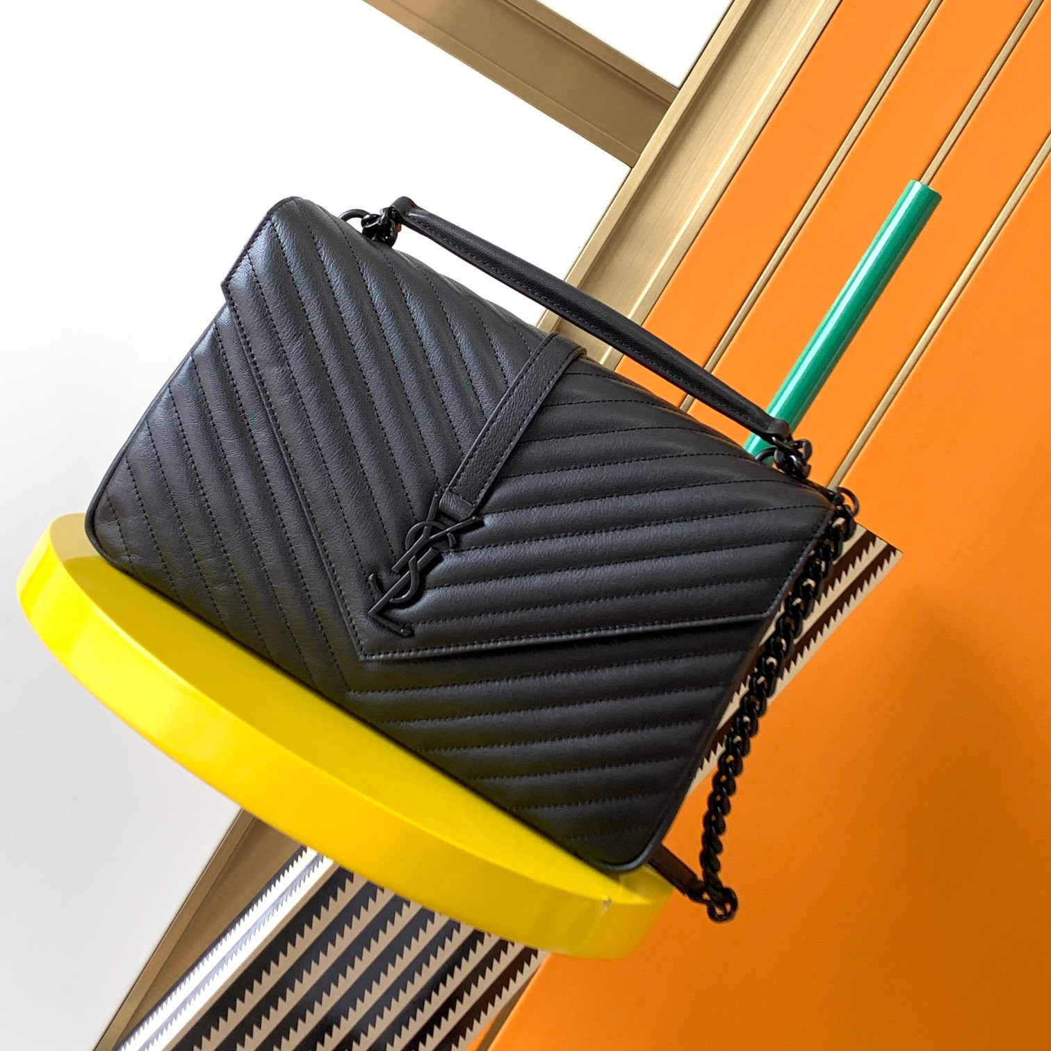 Y51 COLLEGE LARGE IN QUILTED LEATHER BLACK 32X21X8 CM