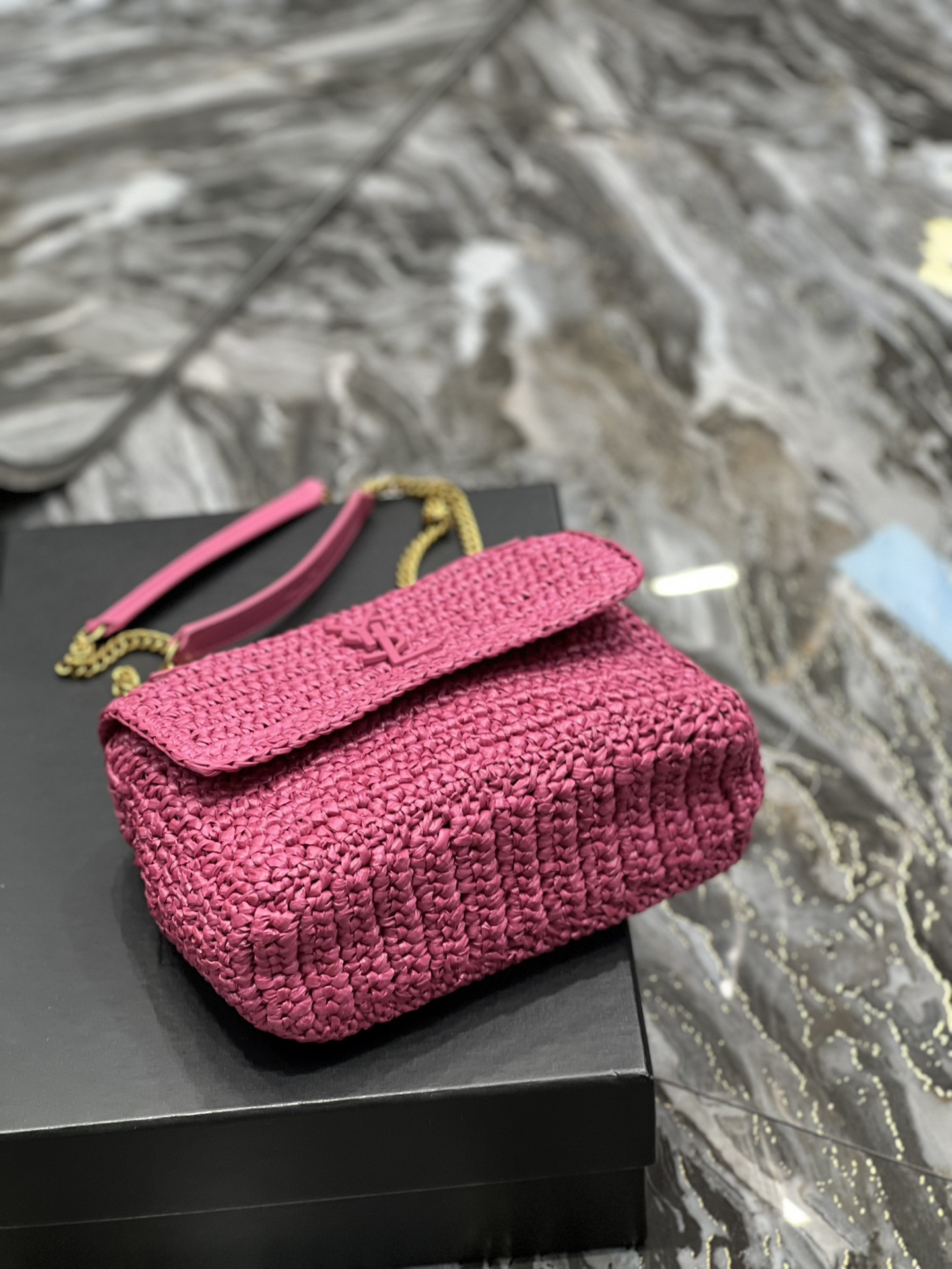 Y51 NIKI CHAIN BAG IN RAFFIA AND LEATHER 22×16.5×12 CM