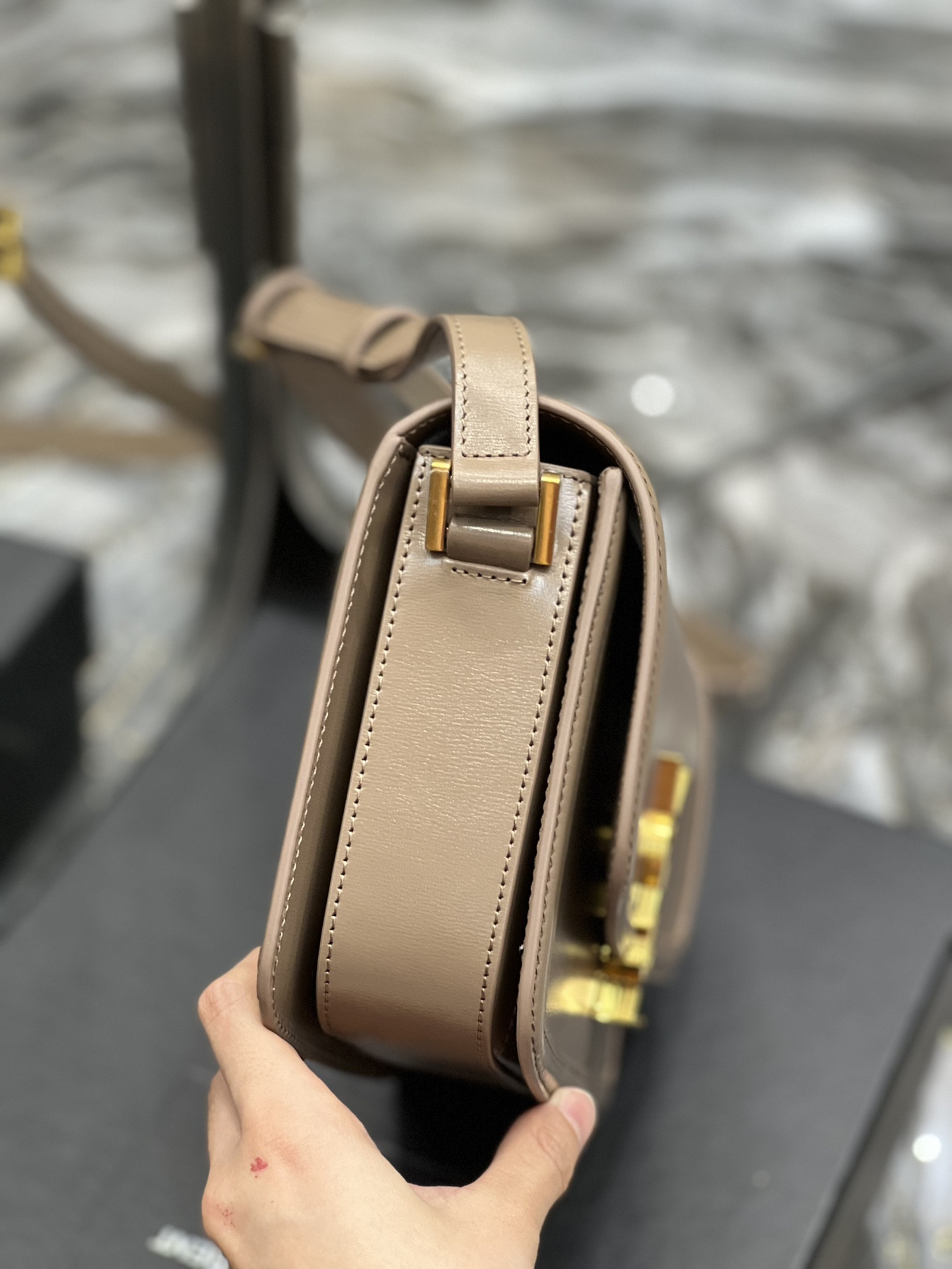 Y51 SOLFERINO MEDIUM SATCHEL IN BOX Sa1nt Lau*nt PINK 9.1 X 6.3 X 2.4 INCHES