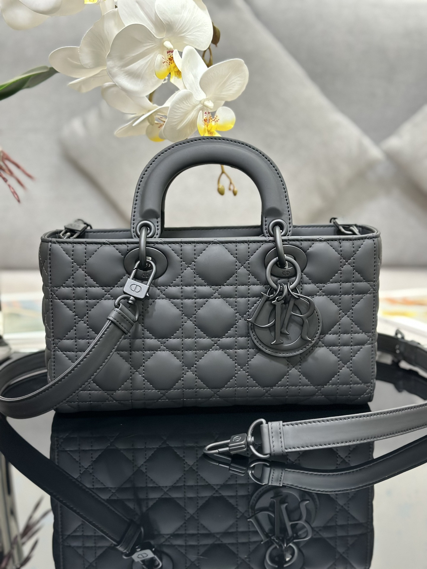 D10r Lady D-Joy bag medium Gray 26 x 13.5 x 5 cm