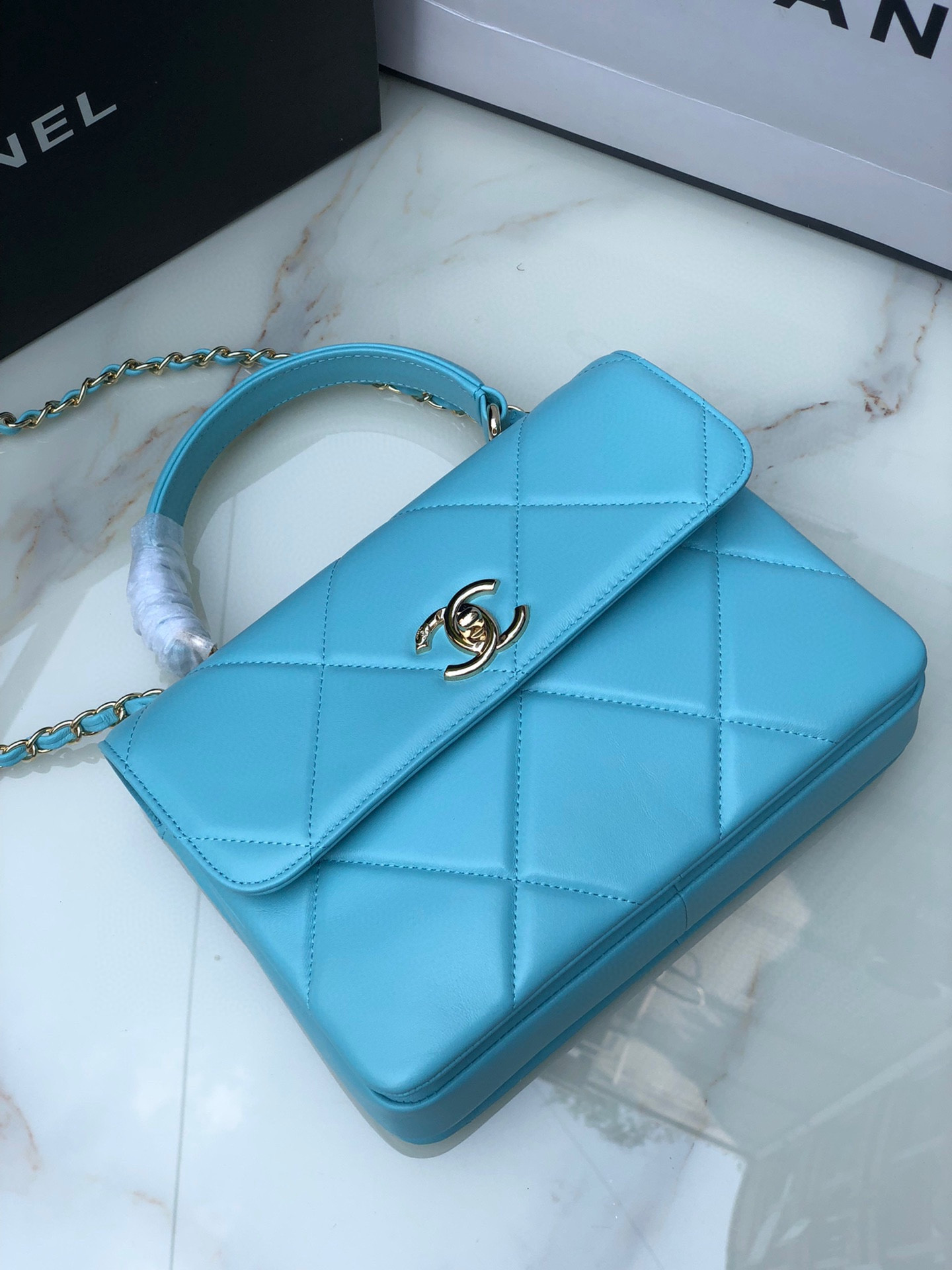 Ch**el FLAP BAG WITH TOP HANDLE 6.6 × 9.8 × 4.7 in