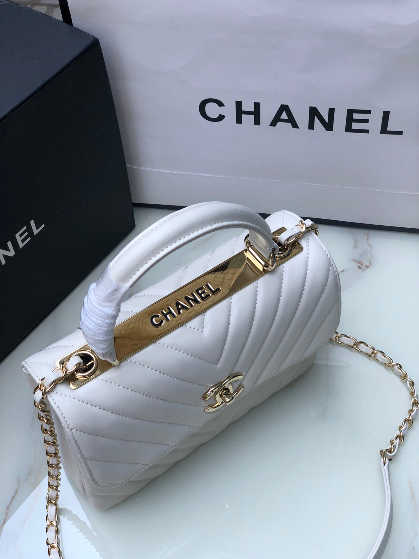 Ch**el FLAP BAG WITH TOP HANDLE WHITE 6.6 × 9.8 × 4.7 in