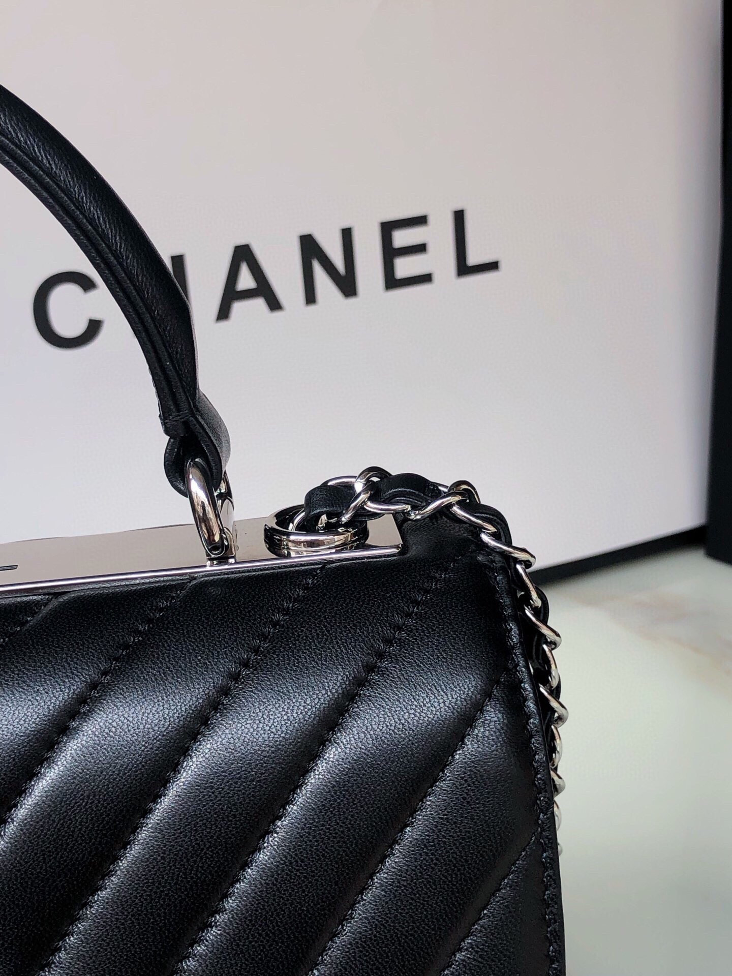 Ch**el FLAP BAG WITH TOP HANDLE 6.6 × 9.8 × 4.7 in