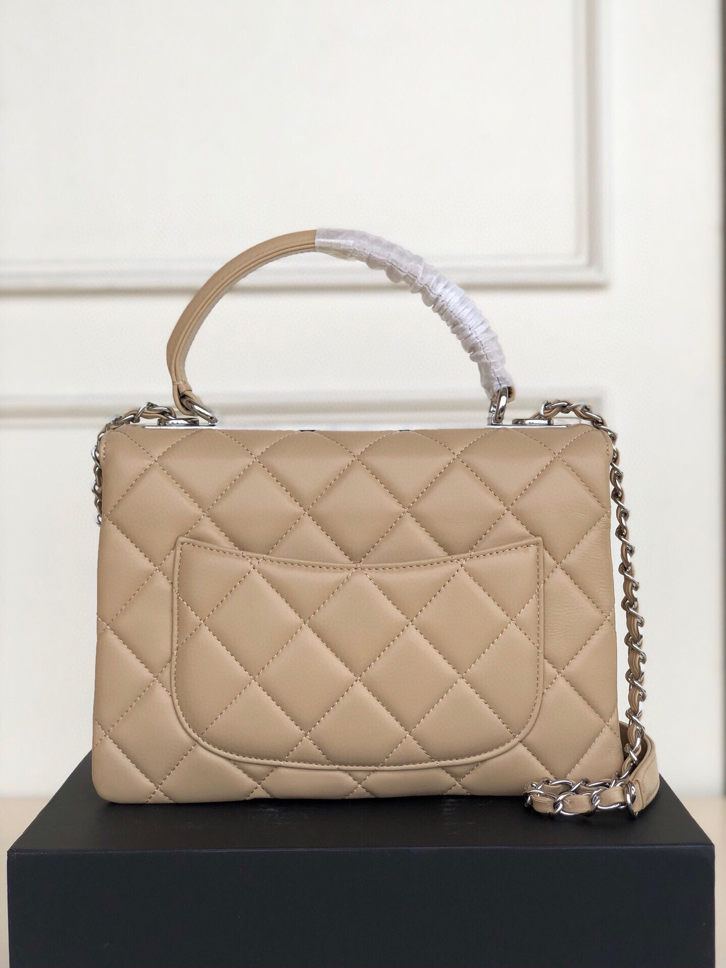 Ch**el FLAP BAG WITH TOP HANDLE 6.6 × 9.8 × 4.7 in