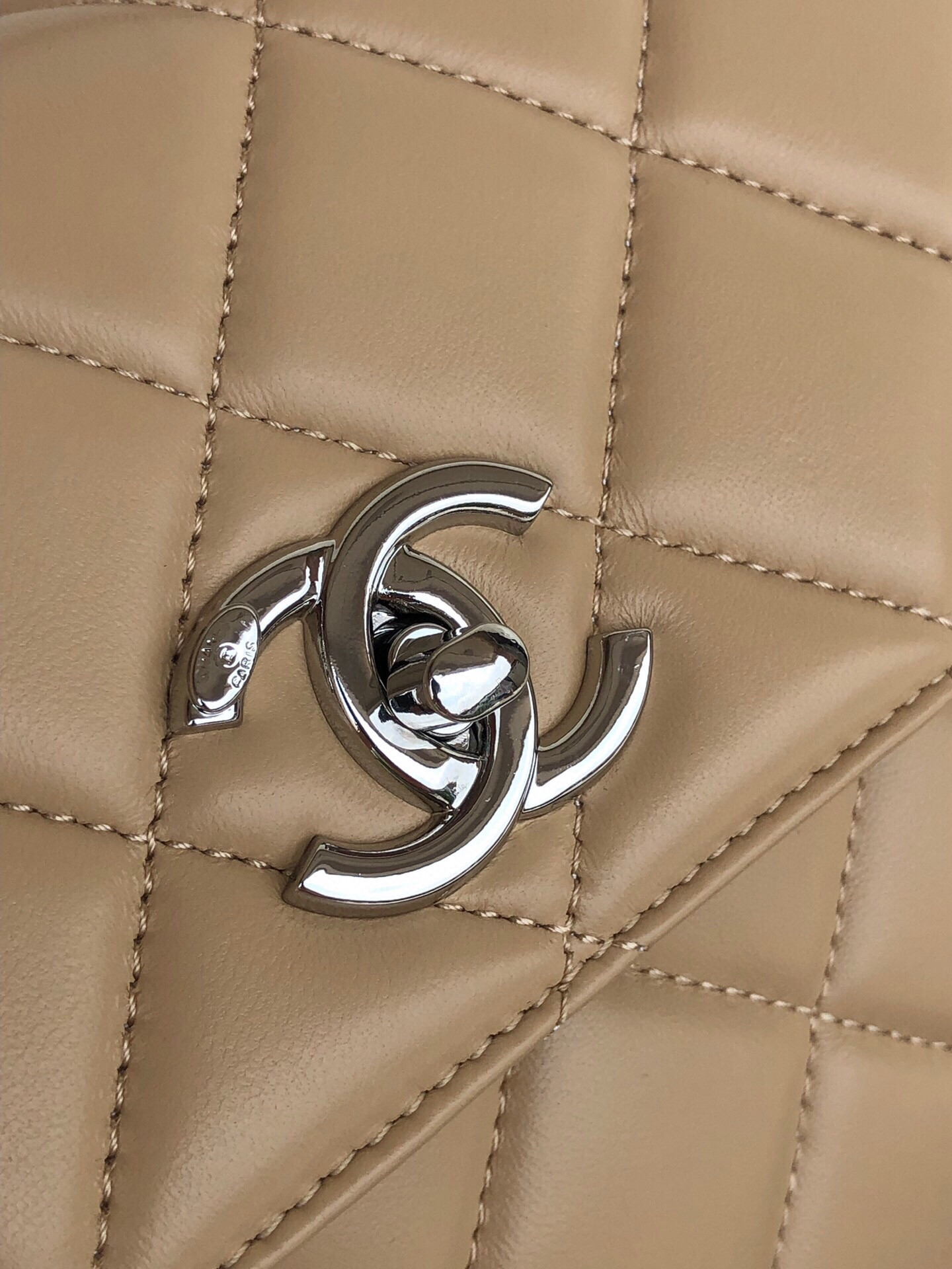 Ch**el FLAP BAG WITH TOP HANDLE 6.6 × 9.8 × 4.7 in