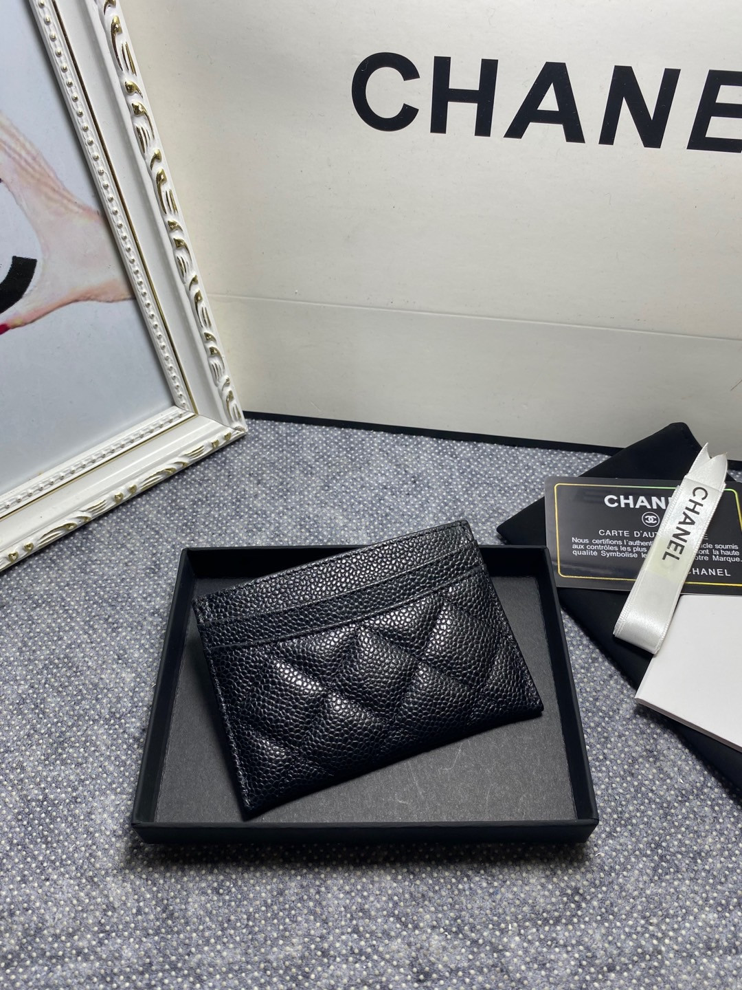 Ch**el card holder 10cm