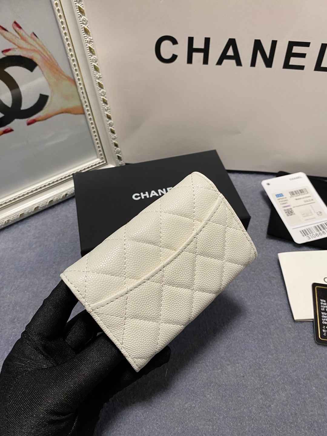 Ch**el card holder 11.3 x 7.5 x 2.5 cm