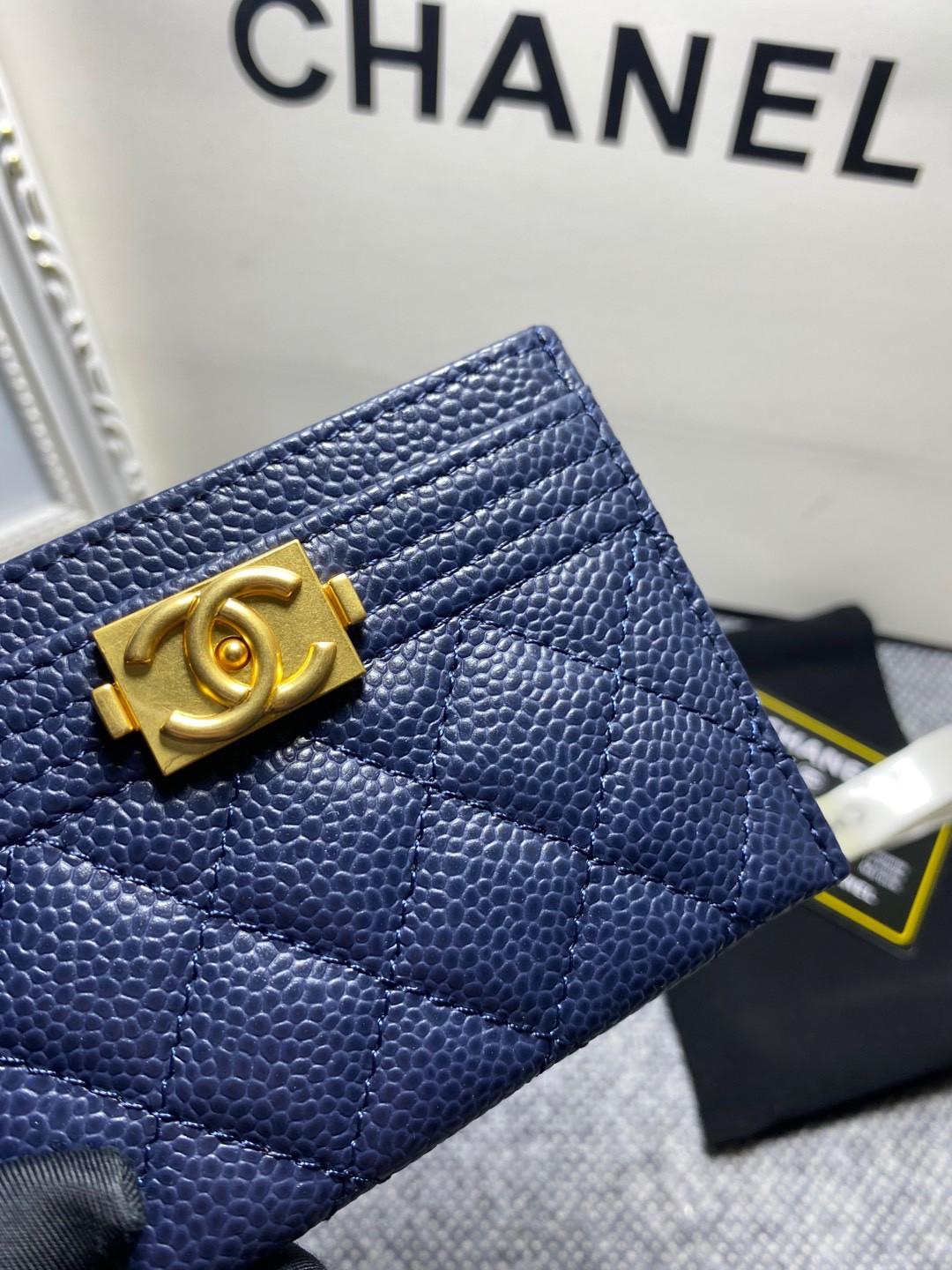 Ch**el card holder 10cm