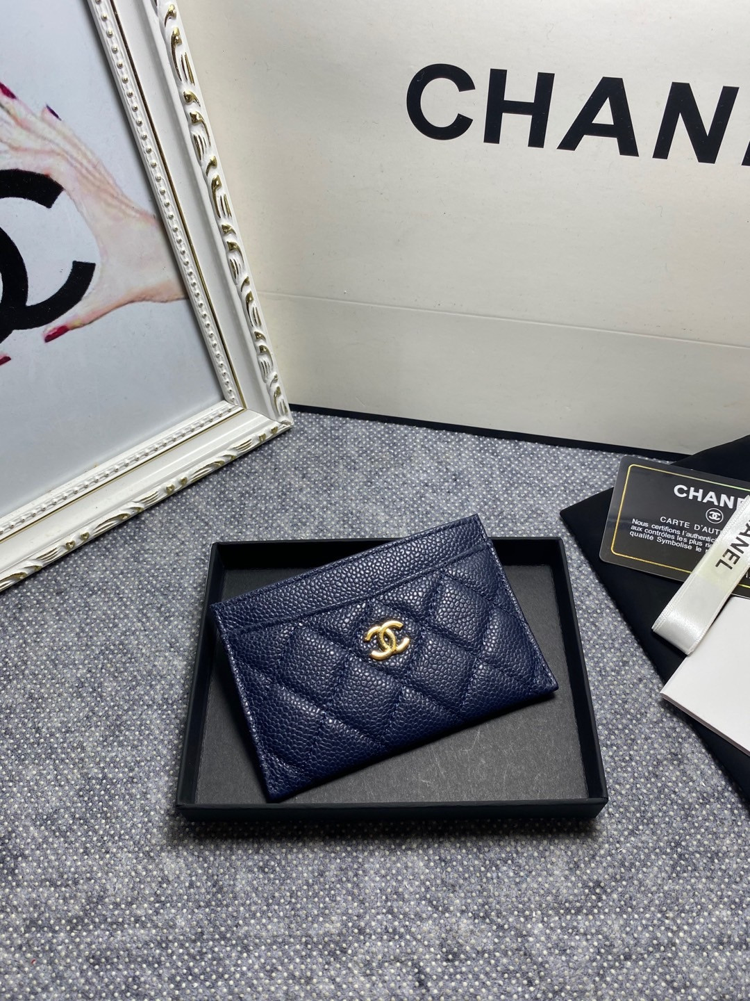 Ch**el card holder 10cm