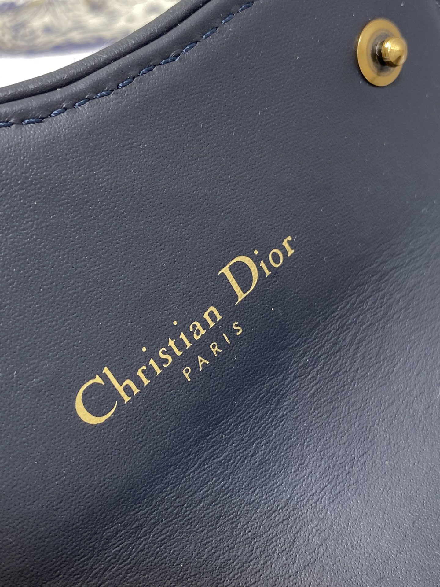 D10r CARD HOLDER 12-10-5CM