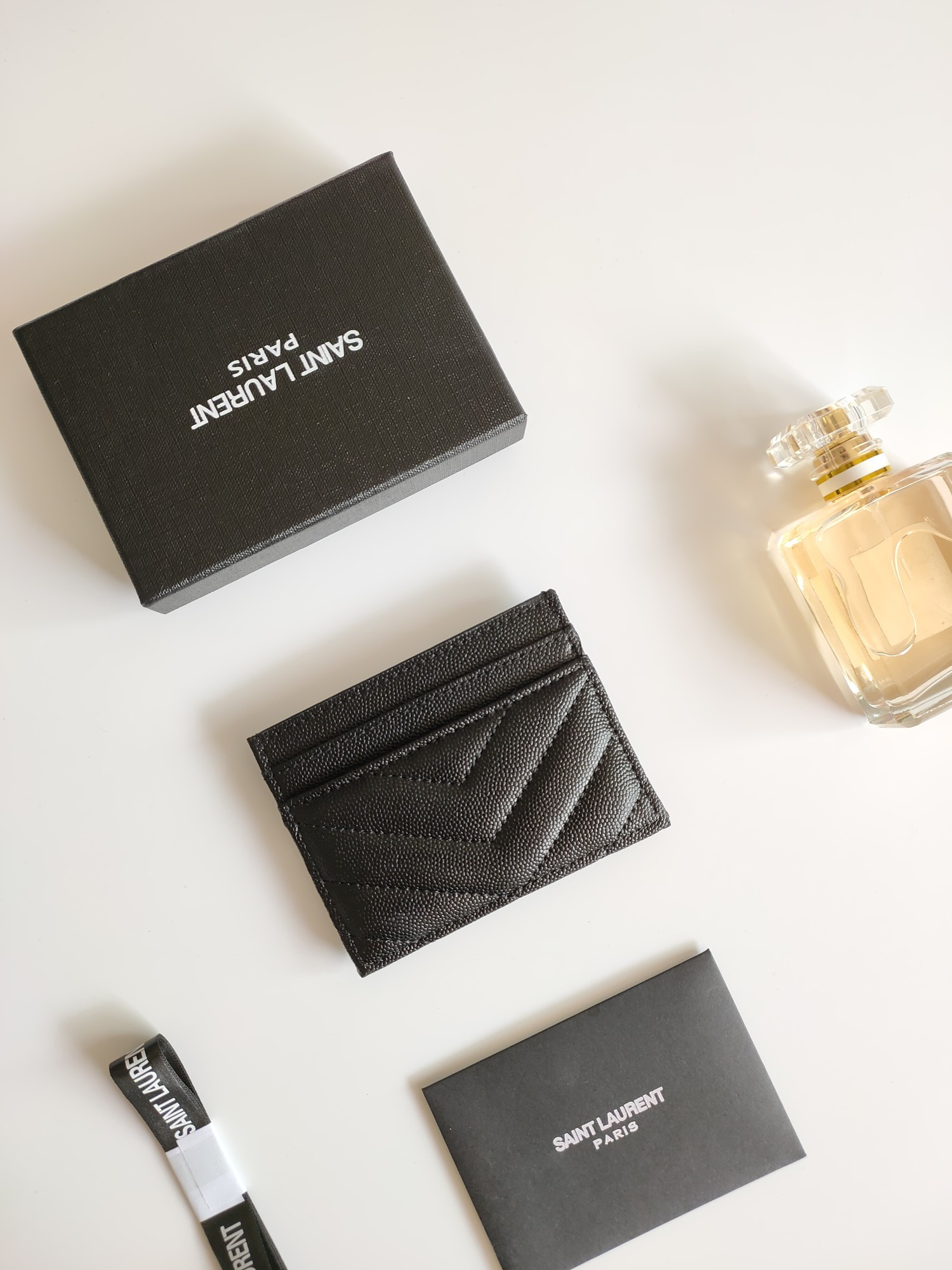 Y51 card holder 10.5×7.5×0.5cm