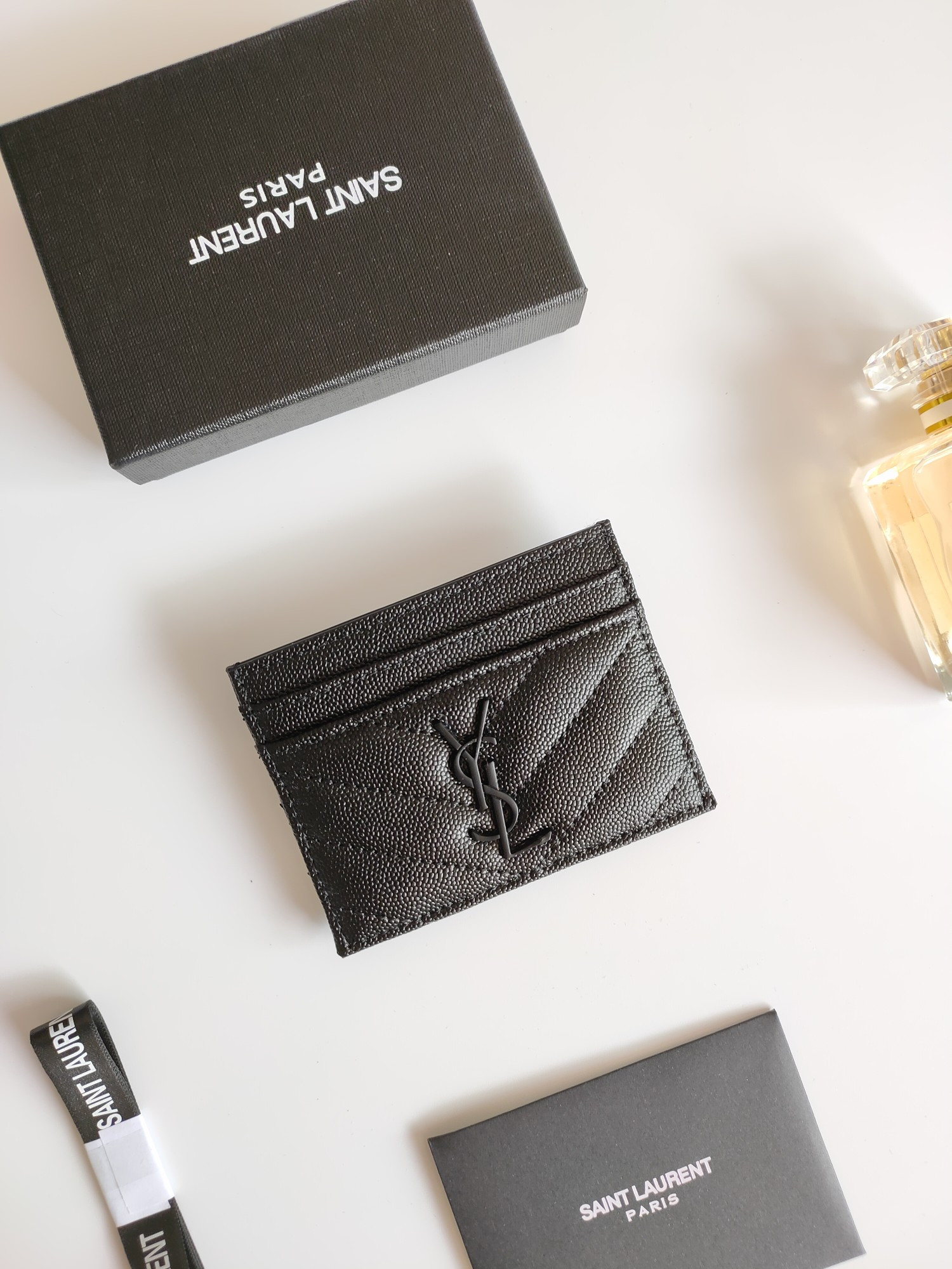 Y51 card holder 10.5×7.5×0.5cm