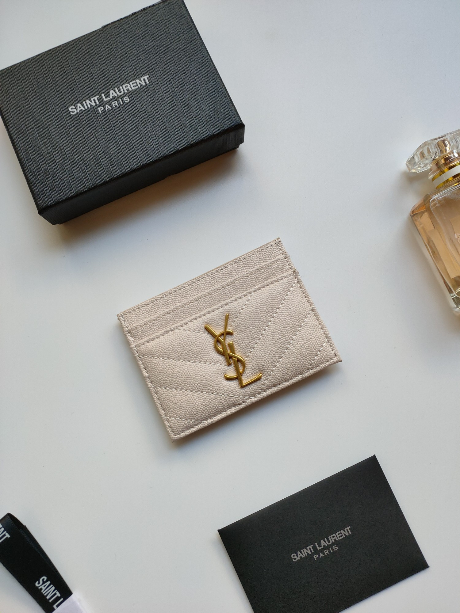 Y51 card holder 10.5×7.5×0.5cm