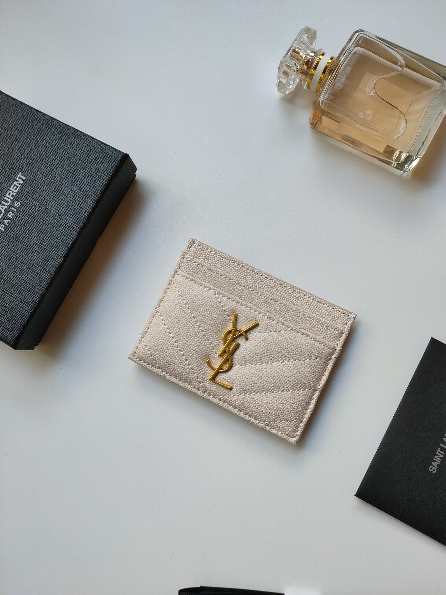 Y51 card holder 10.5×7.5×0.5cm