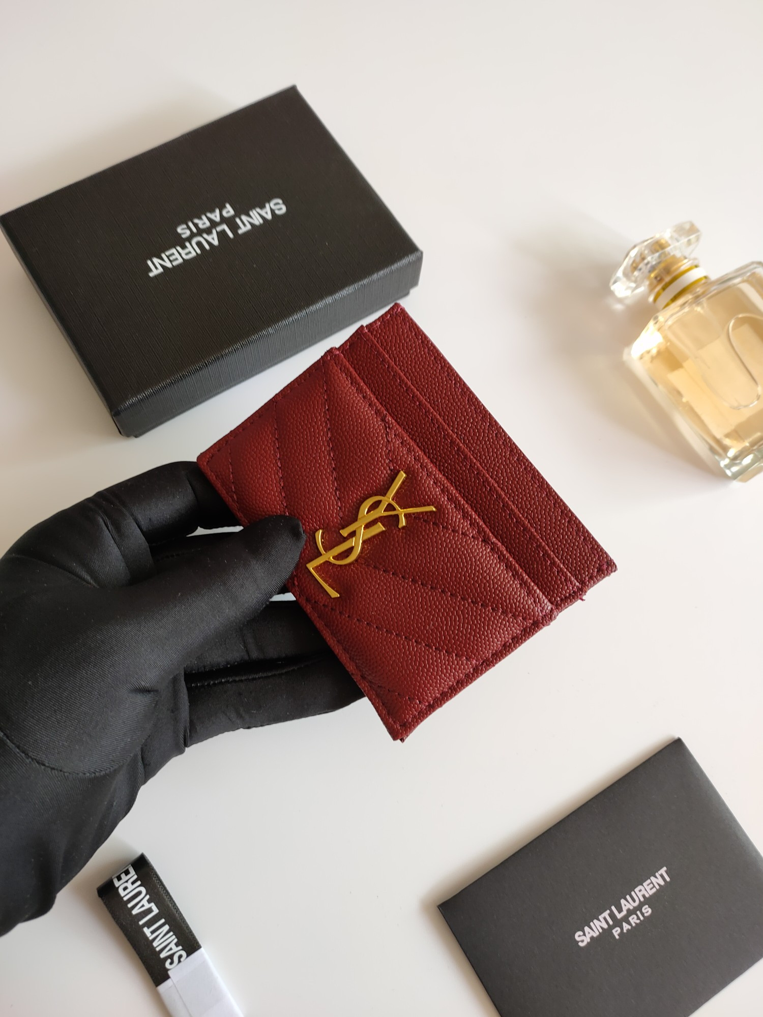 Y51 card holder 10.5×7.5×0.5cm
