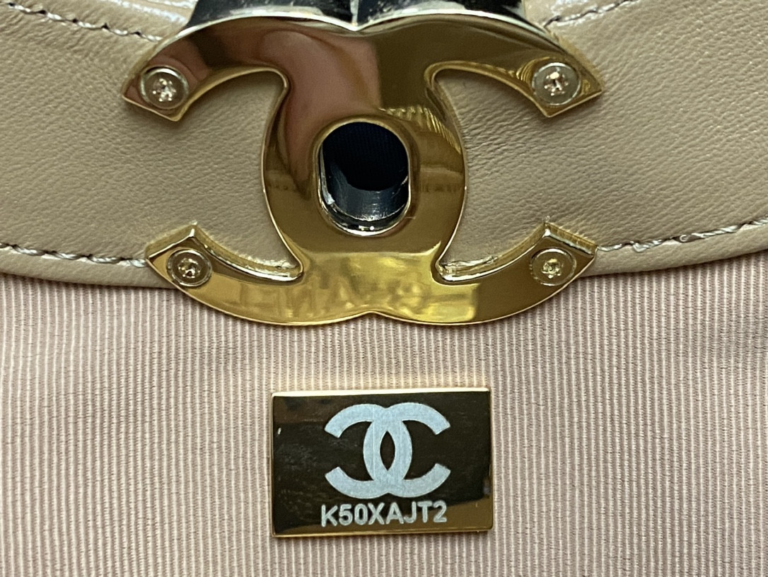 Ch**el SHOPPING BAG Shiny Lambskin & Gold-Tone Metal 11.7 × 14 × 3.5 in