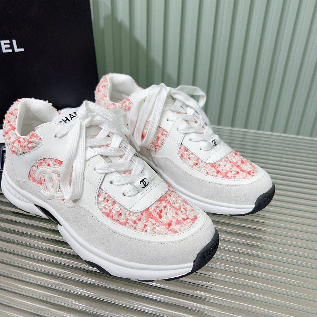 UA Ch**el SNEAKERS Tweed