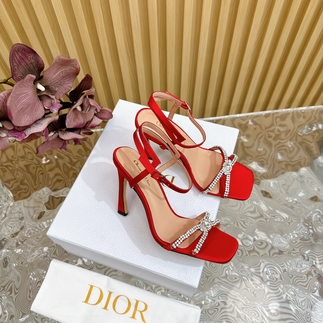 UA D10r Slingback Pump