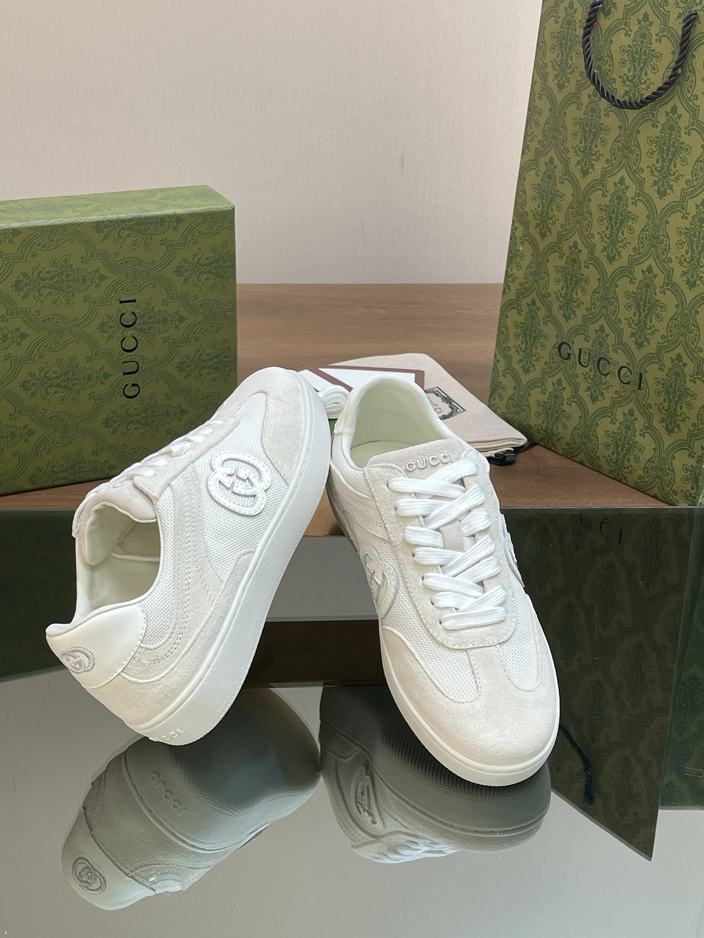UA Gvc*1 INTERLOCKING G SNEAKER  White