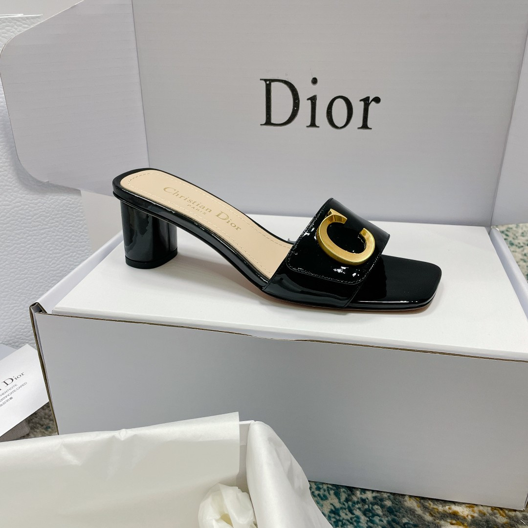 UA D10r Or C