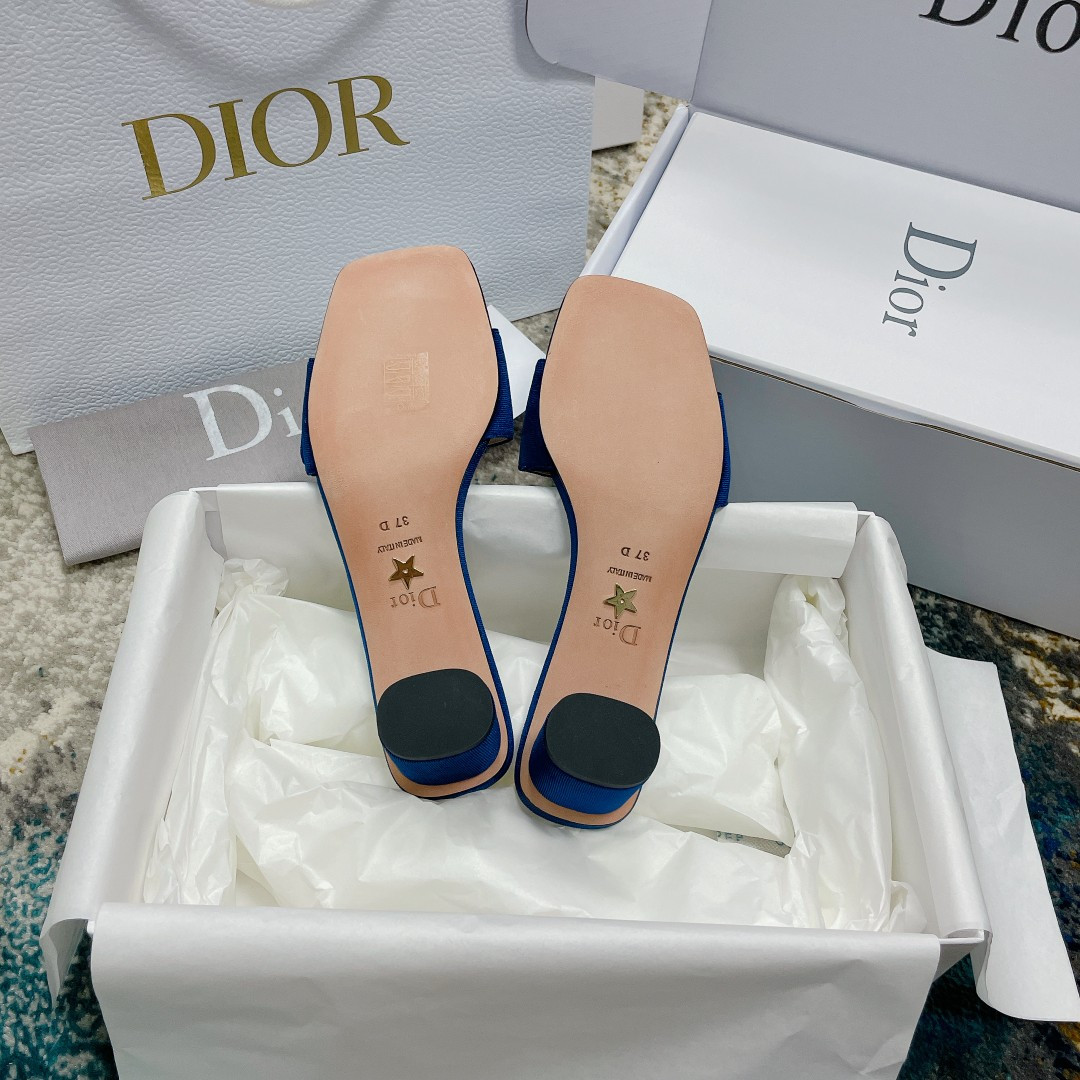 UA D10r Or C