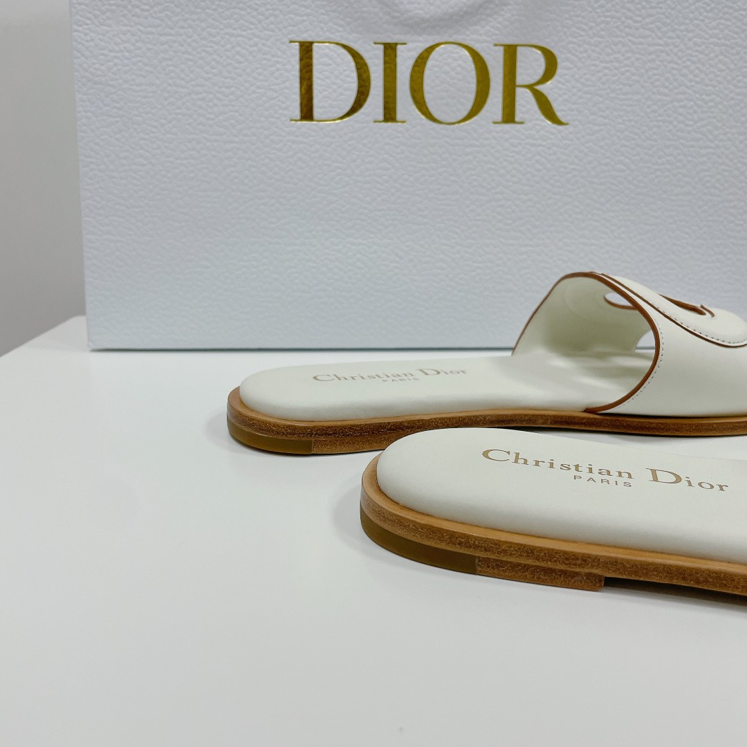 UA D10r D-Club Slide White