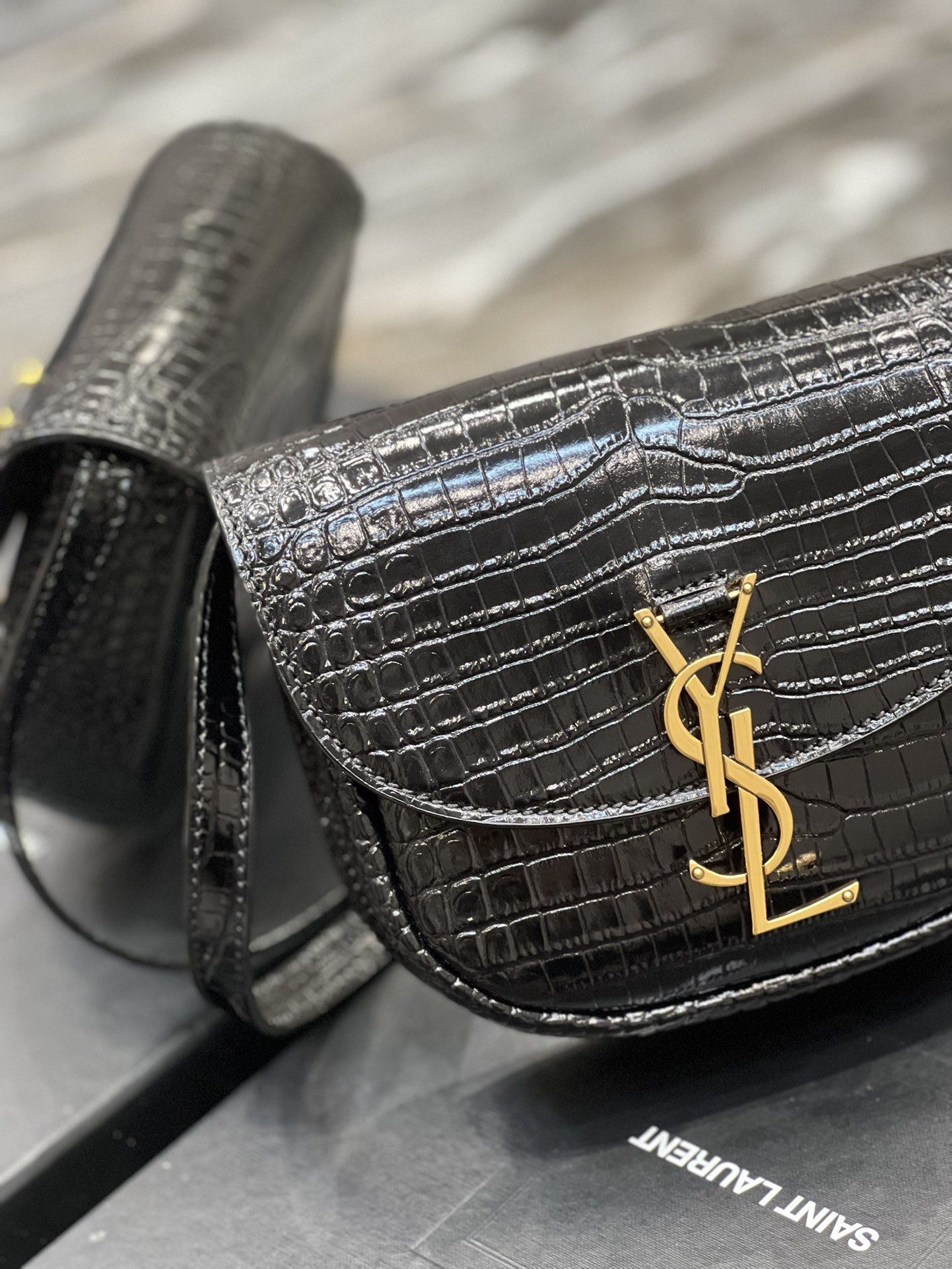 Y51 KAIA SMALL SATCHEL IN SMOOTH LEATHER 7.2 X 6.1 X 2.1 INCHES