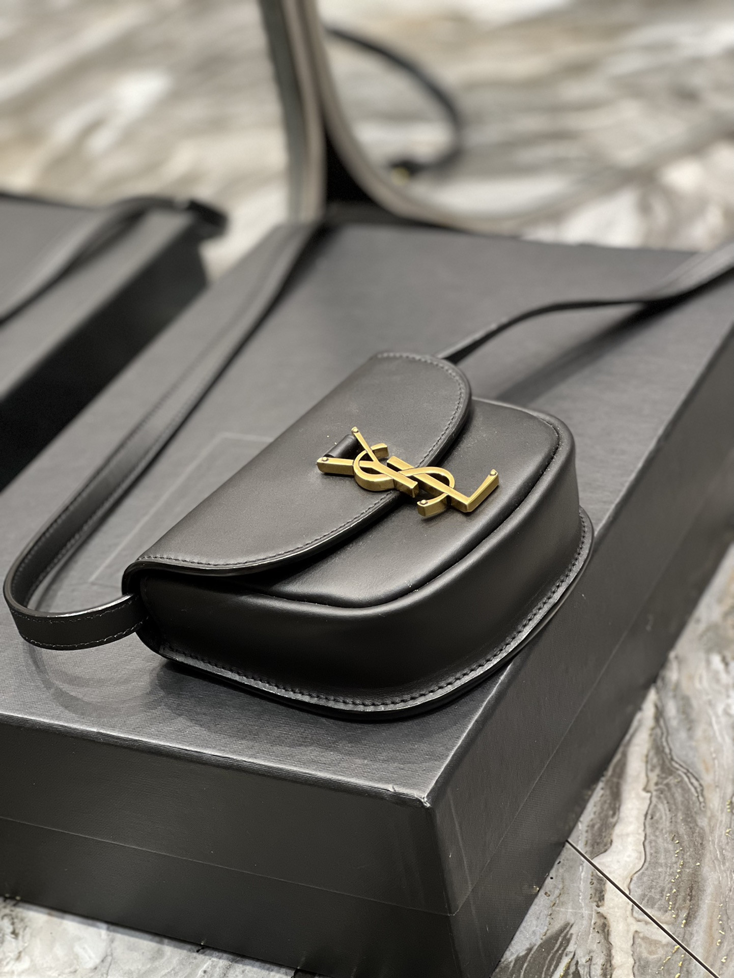 Y51 KAIA SMALL SATCHEL IN SMOOTH LEATHER 15x14x4.5cm