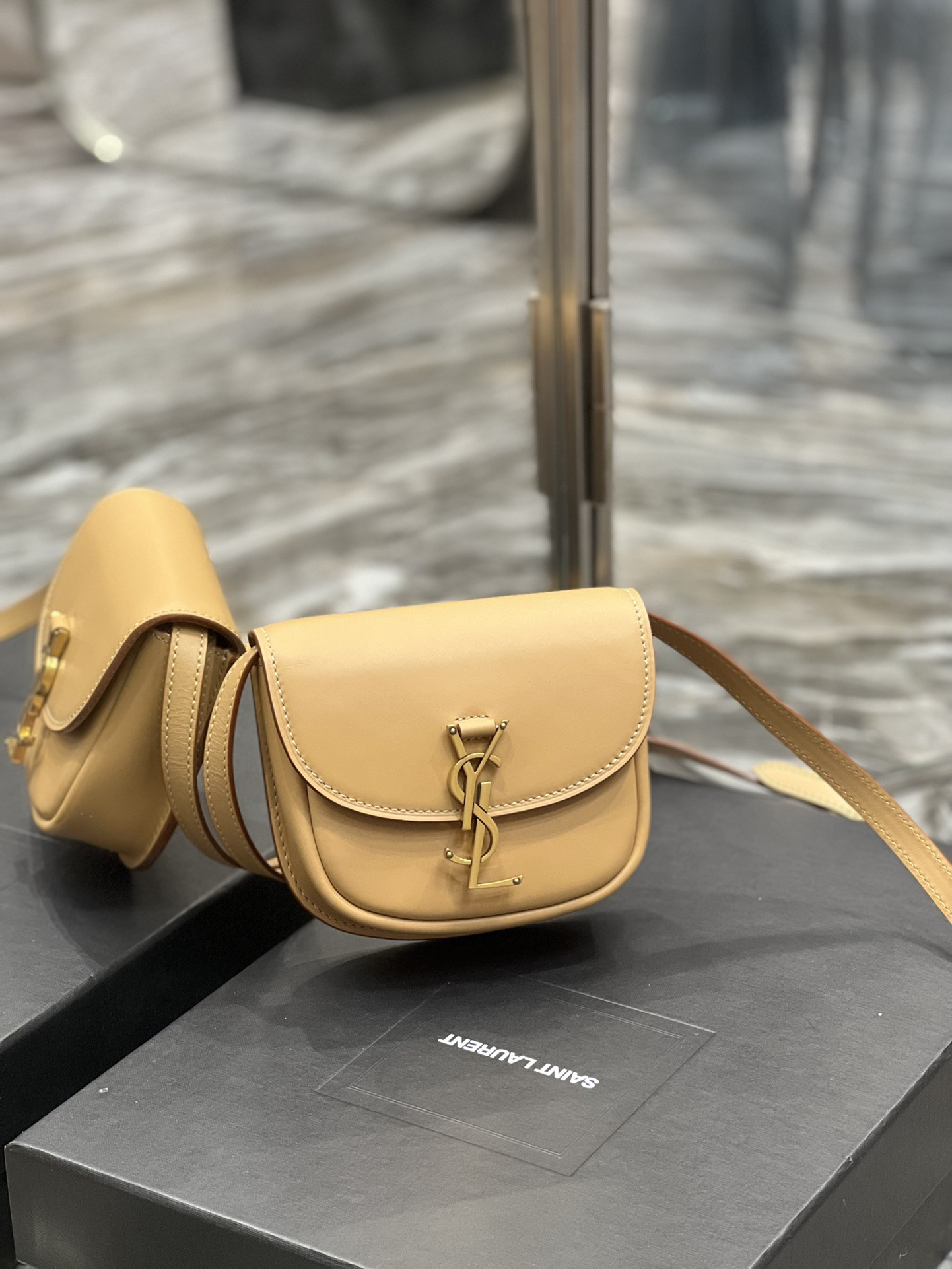 Y51 KAIA SMALL SATCHEL IN SMOOTH LEATHER 15x14x4.5cm