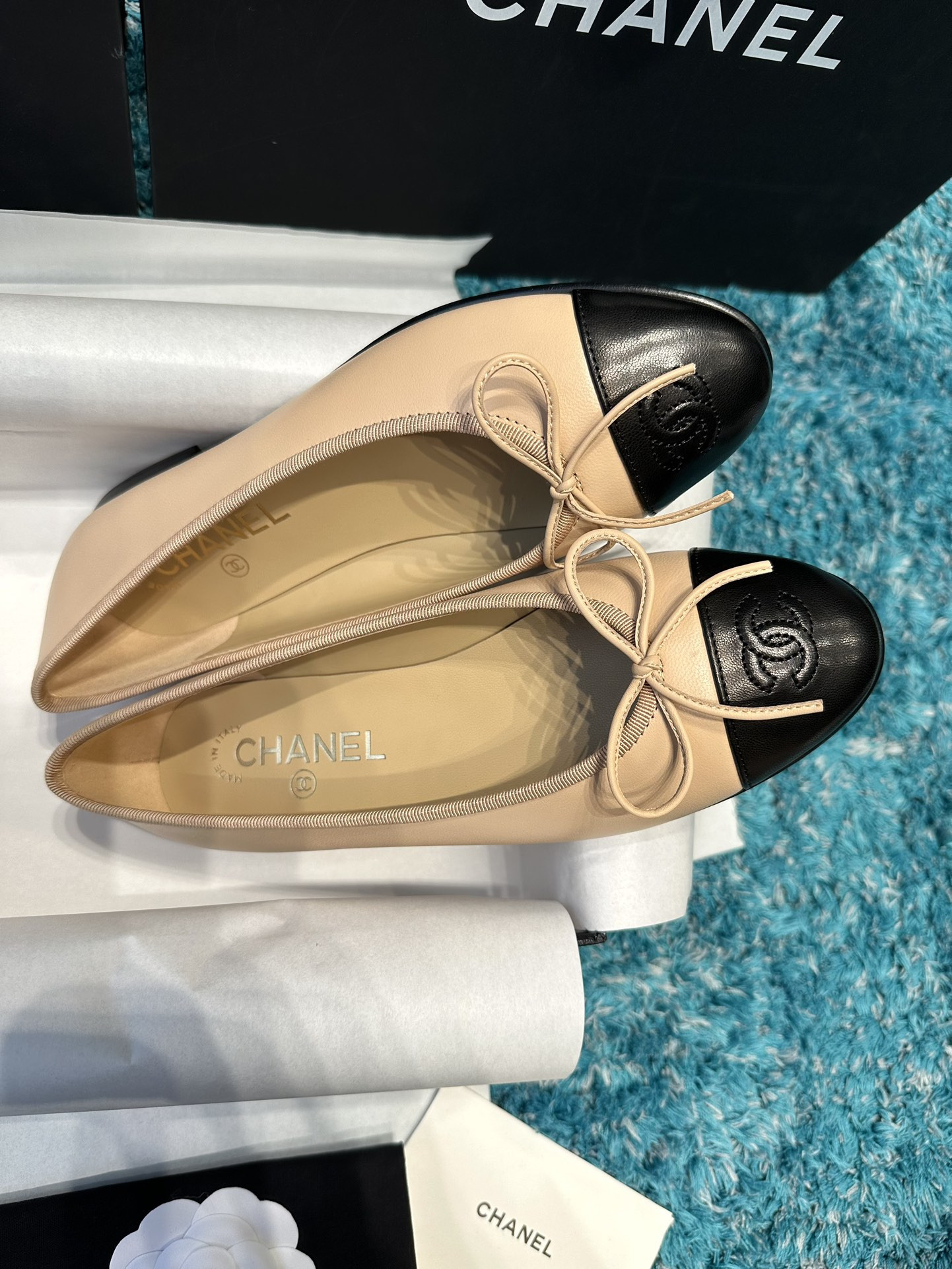 UA Ch**el BALLET FLATS
