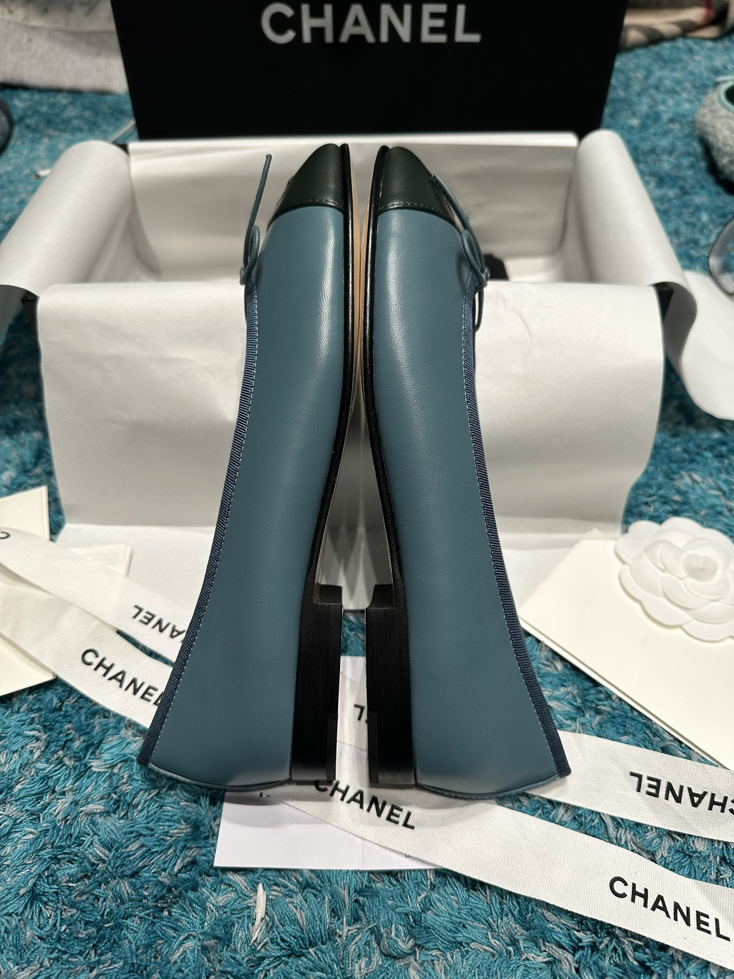 UA Ch**el BALLET FLATS