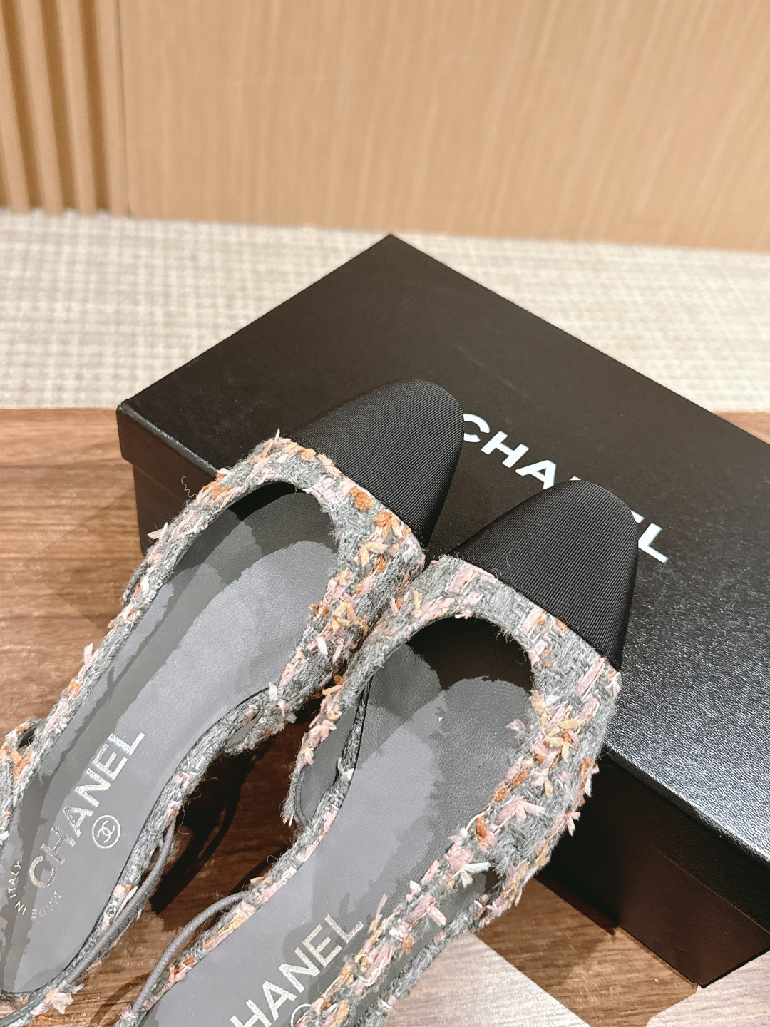 UA Ch**el SLINGBACKS FLAT