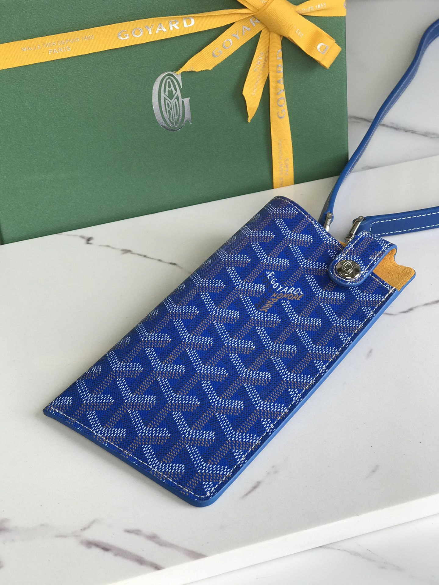 G09ard Card Bag 10cm x 1cm x 18cm