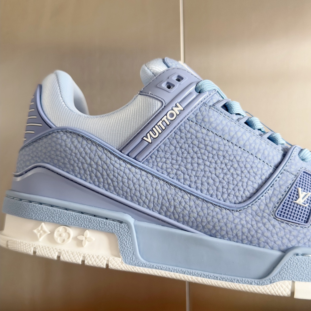 UA LV Trainer Sneaker