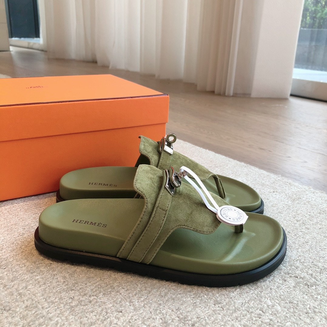 UA H**me5 Empire sandal