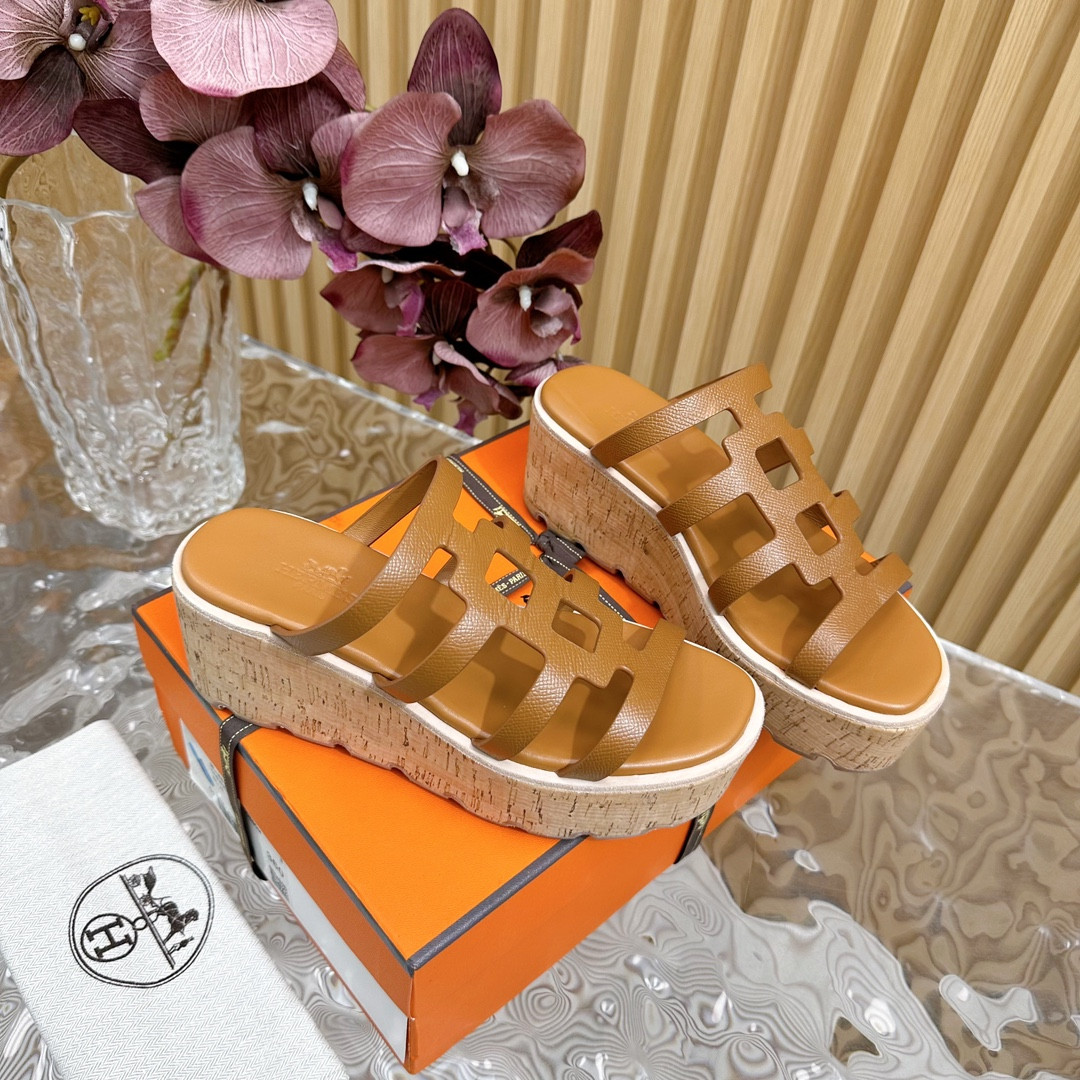 UA H**me5 Isabella 30 sandal
